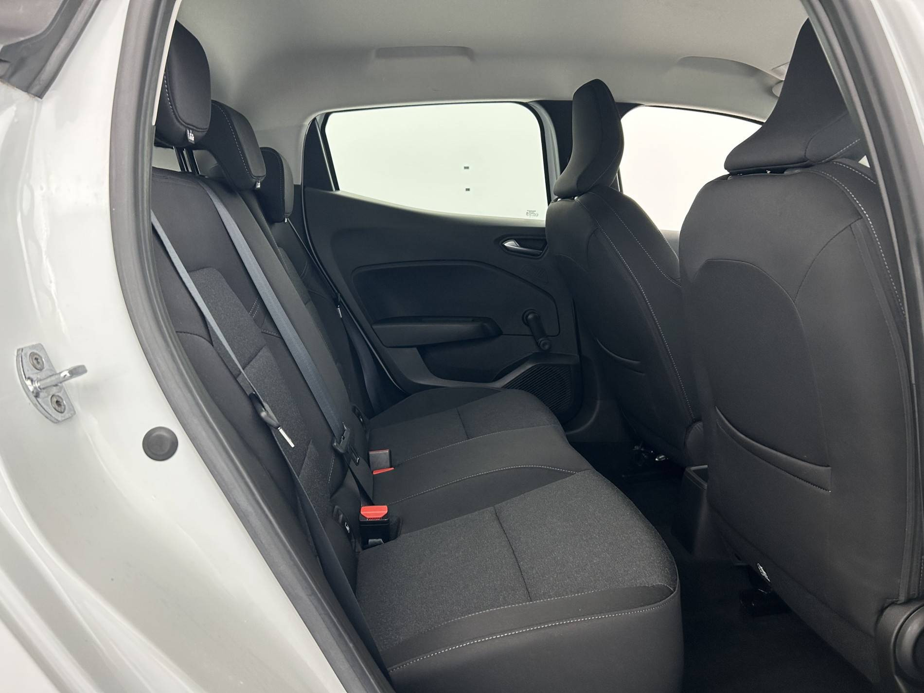 Vente en ligne Renault Clio 5 Clio TCe 90 - 21N au prix de 13 990 €