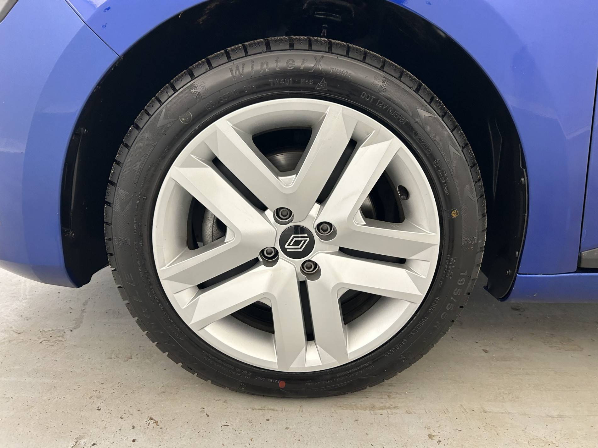 Vente en ligne Renault Clio 5 Clio Blue dCi 100 au prix de 16 990 €