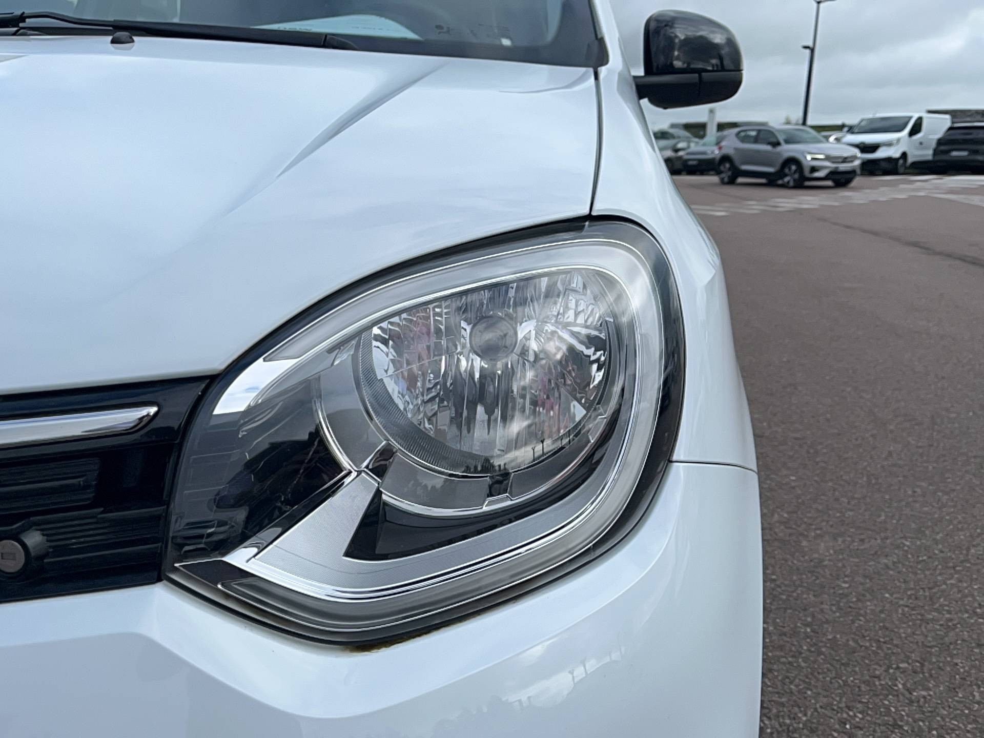 Vente en ligne Renault Twingo 3  SCe 65 au prix de 12 491 €