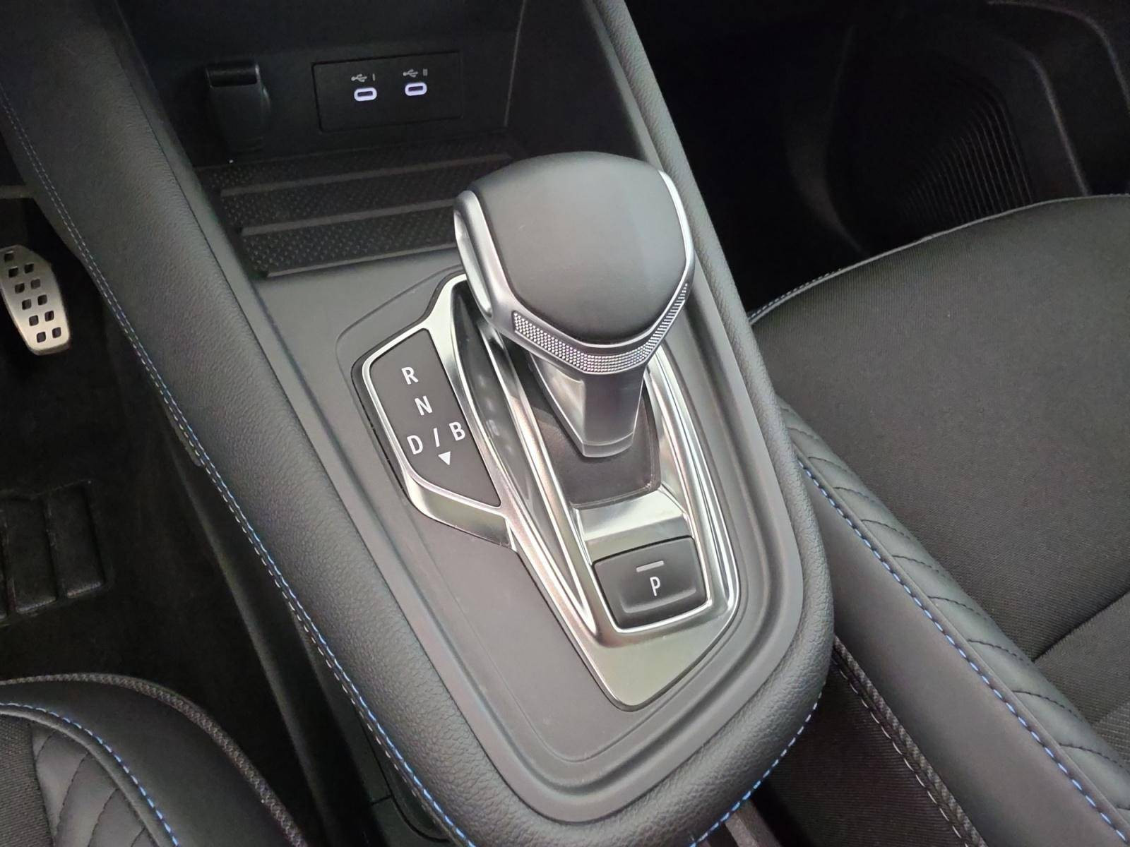 Vente en ligne Renault Symbioz  E-Tech full hybrid 145 au prix de 27 990 €