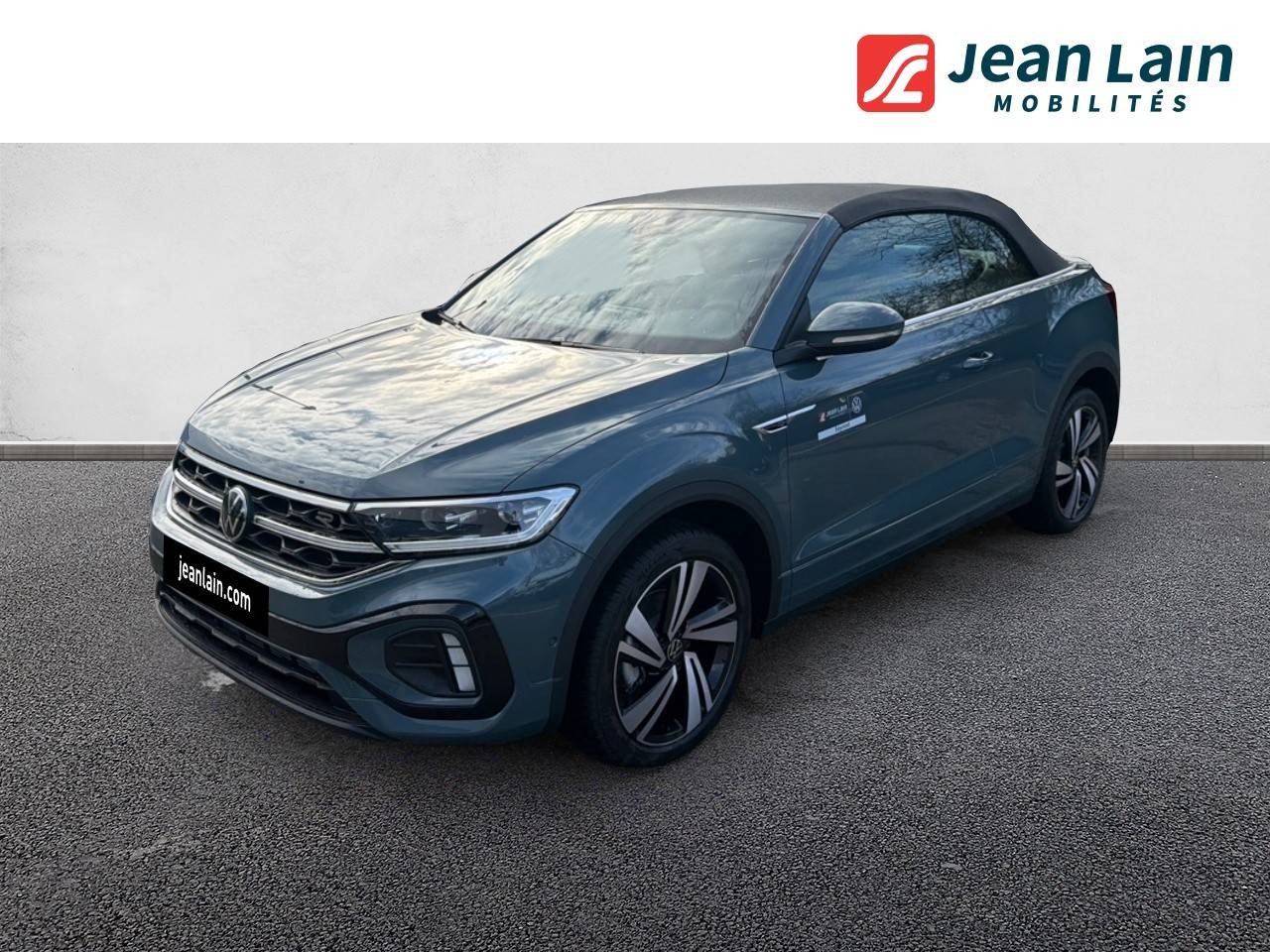 Vente en ligne VOLKSWAGEN T-ROC CABRIOLET T-Roc Cabriolet 1.5 TSI EVO2 150 Start/Stop DSG7 R-Line de 2025 au prix de 42 140 €