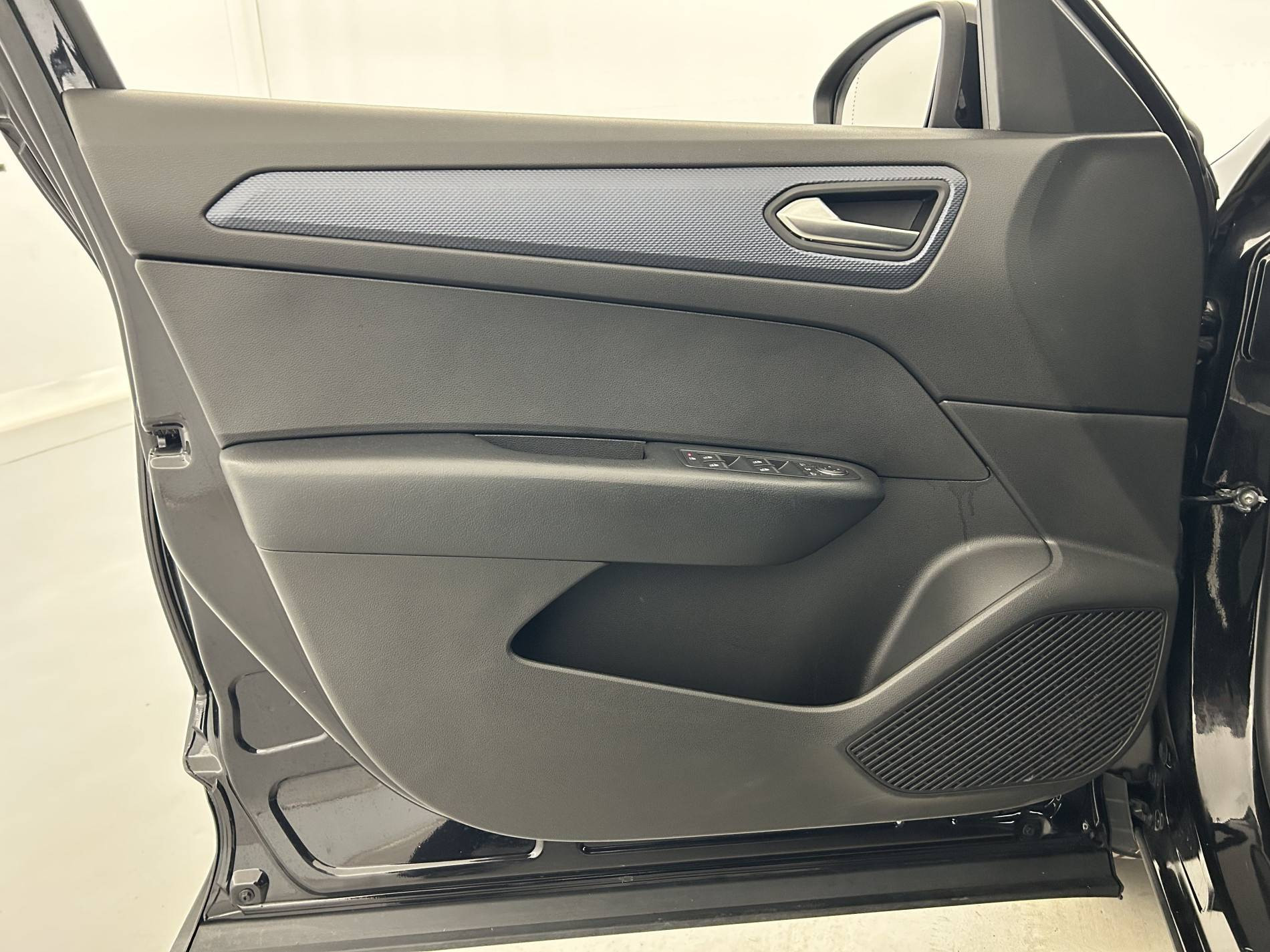 Vente en ligne Renault Arkana  mild hybrid 140 EDC FAP - 22 au prix de 19 590 €