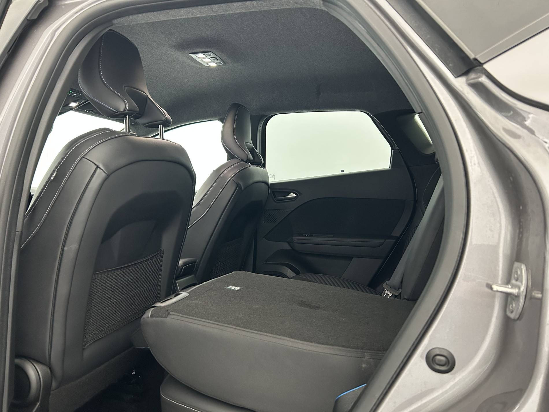 Vente en ligne Renault Captur  E-Tech full hybrid 145 ch au prix de 25 490 €