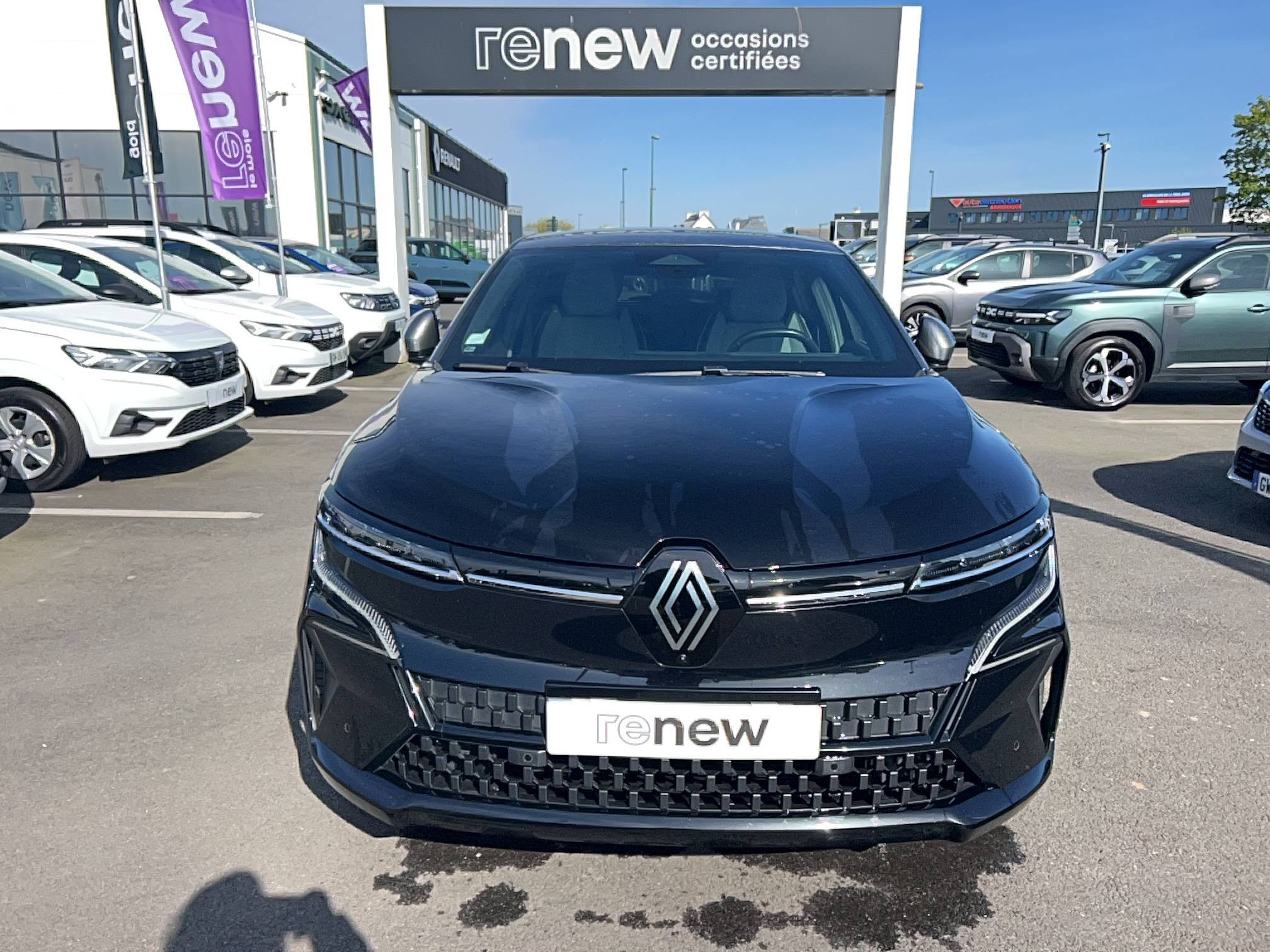 Vente en ligne Renault Megane E-Tech  EV60 220 ch super charge au prix de 21 900 €