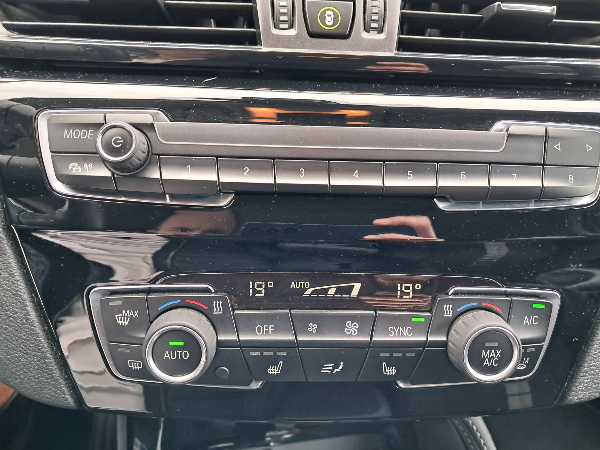 Vente en ligne Bmw X2 X2 sDrive 18i 140 ch BVM6 au prix de 19 990 €