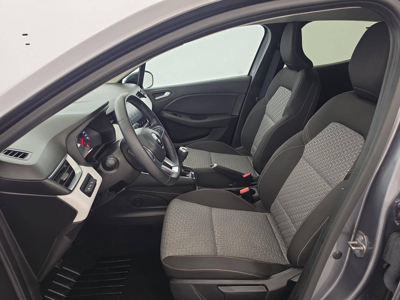 Vente en ligne Renault Clio 5 Clio TCe 90 au prix de 14 790 €