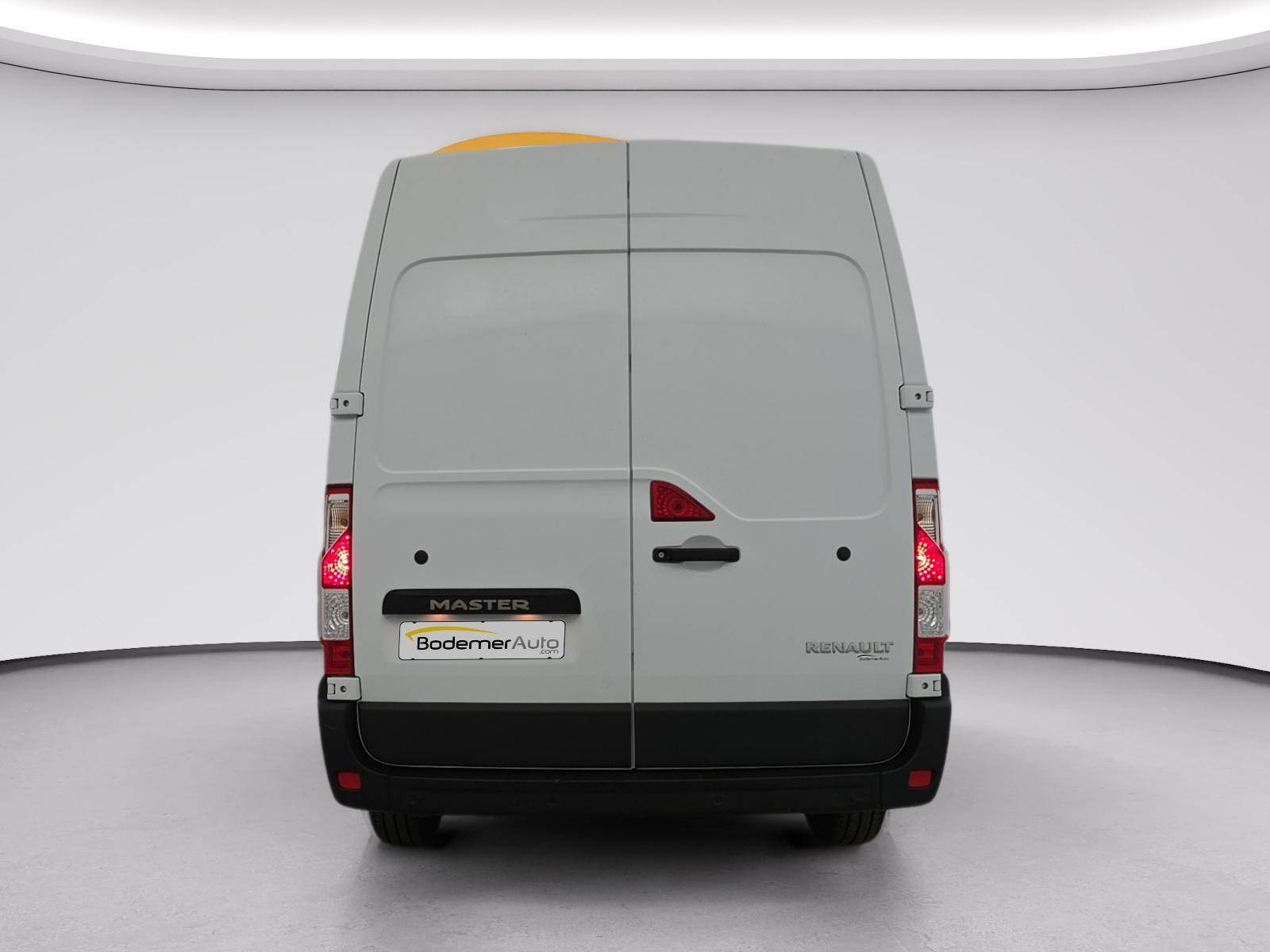 Vente en ligne Renault Master Fourgon MASTER FGN TRAC F3500 L2H2 BLUE DCI 135 au prix de 21 490 €