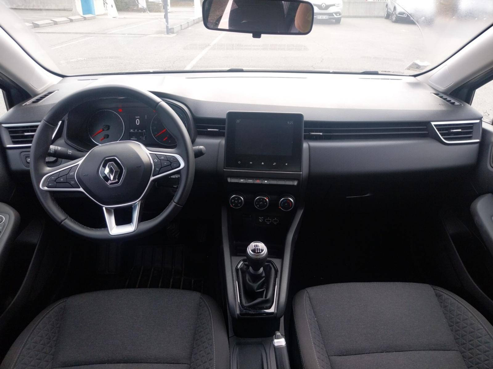 Vente en ligne Renault Clio 5 Clio TCe 90 au prix de 14 890 €
