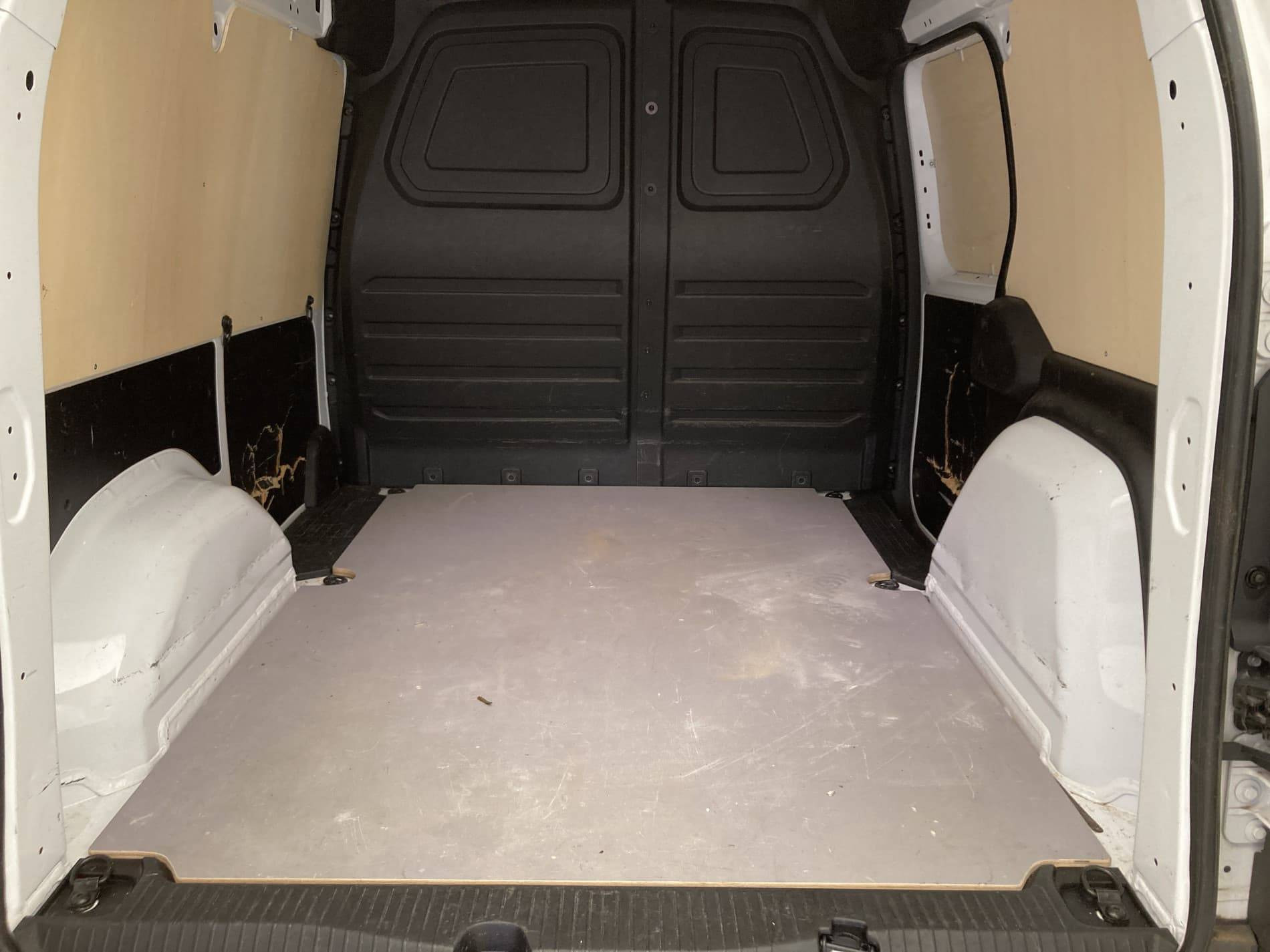 Vente en ligne Renault Kangoo Van  TCE 130 au prix de 17 490 €