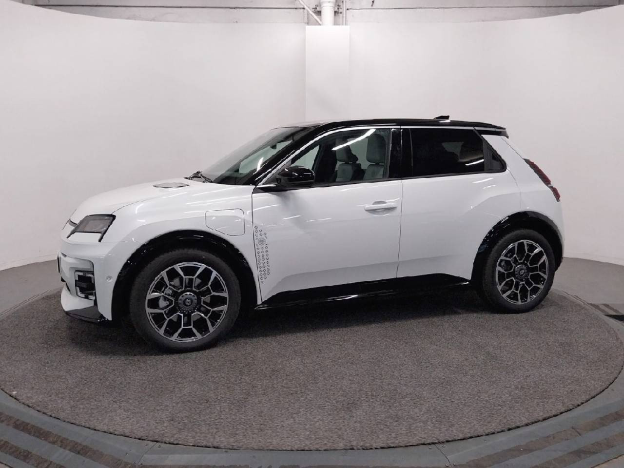 Vente en ligne Renault R5 E-Tech  150 ch autonomie confort au prix de 32 270 €