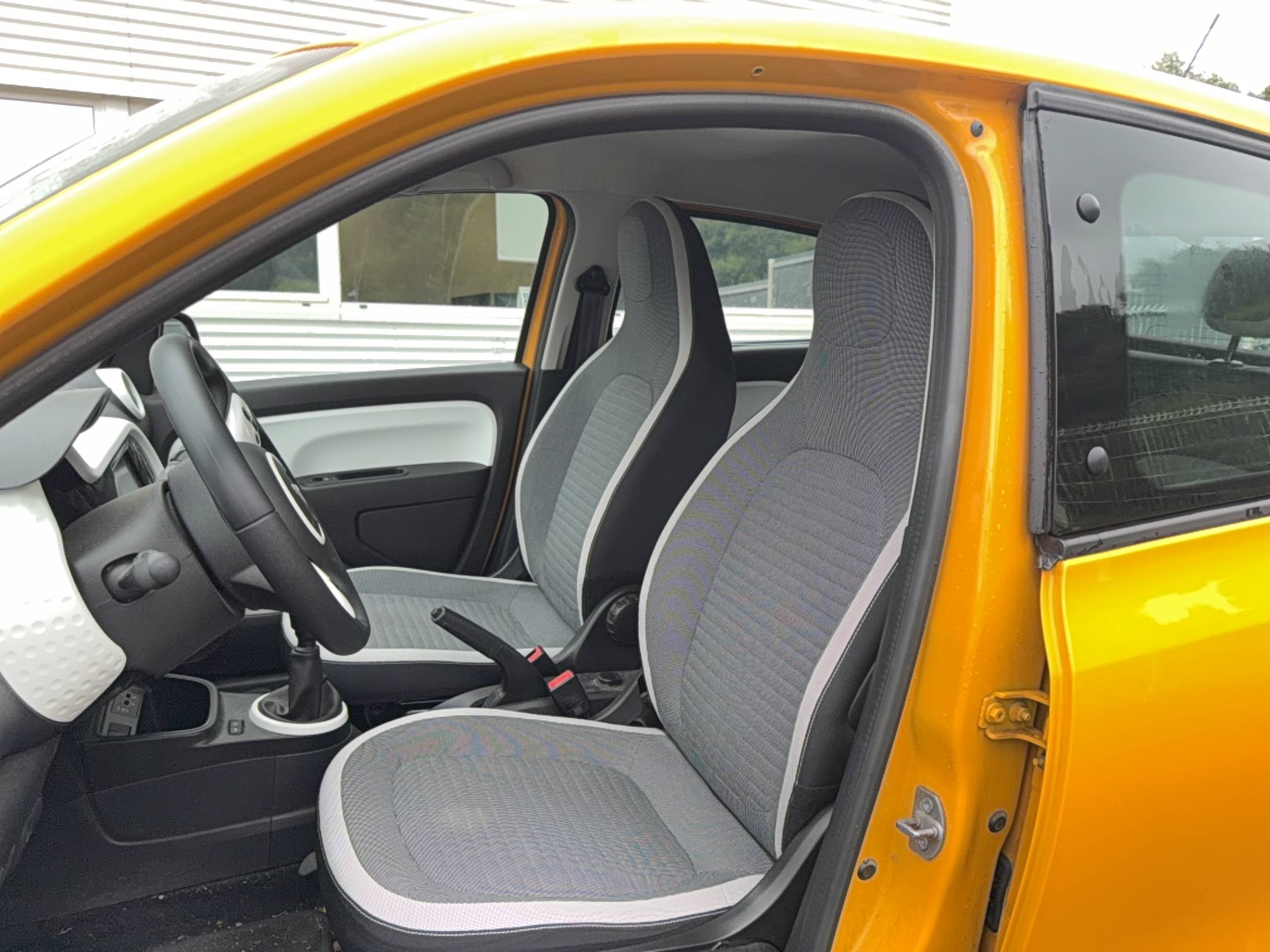 Vente en ligne Renault Twingo 3  SCe 65 au prix de 11 590 €