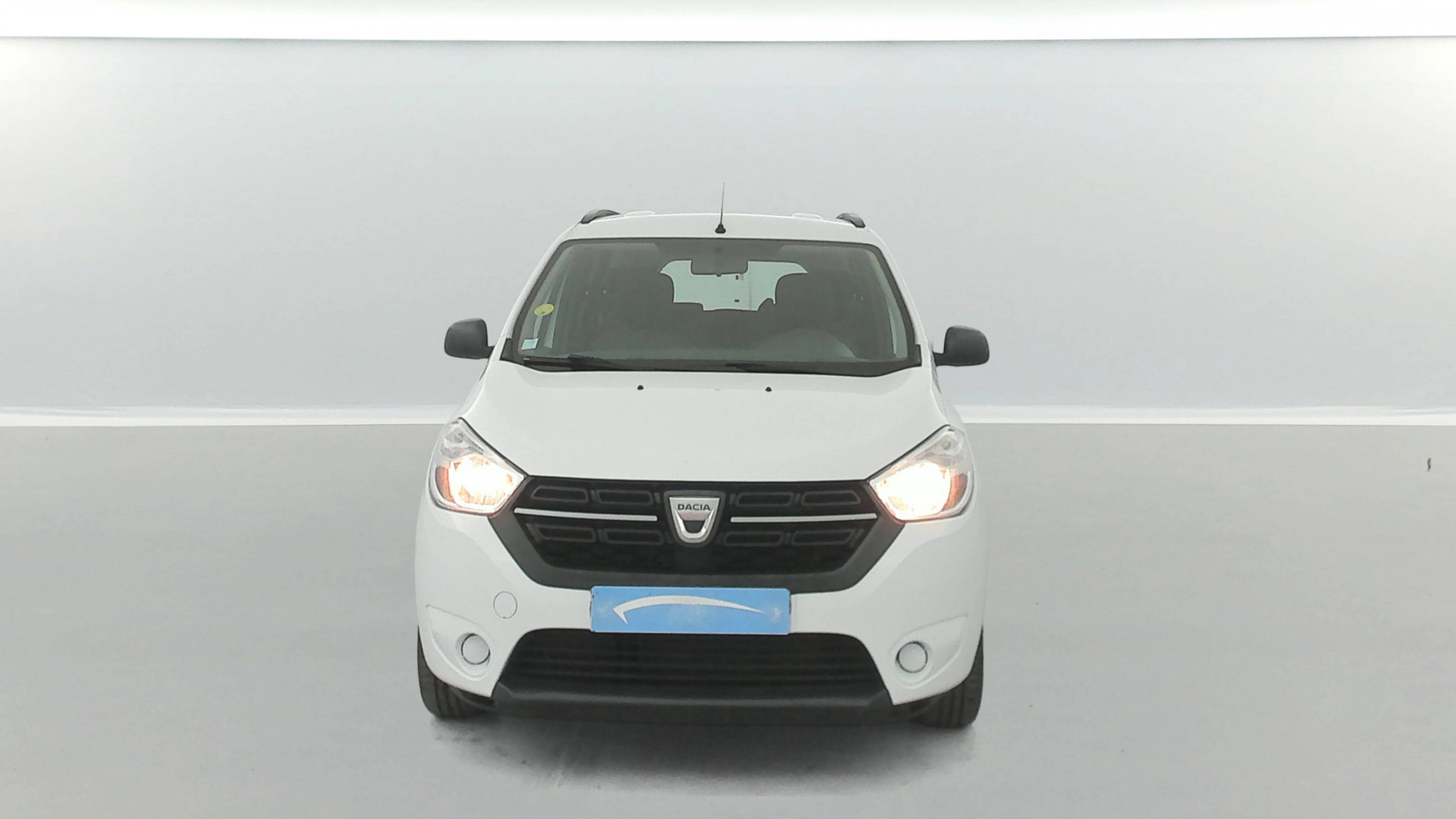 Vente en ligne Dacia Lodgy  Blue dCi 95 7 places au prix de 12 990 €