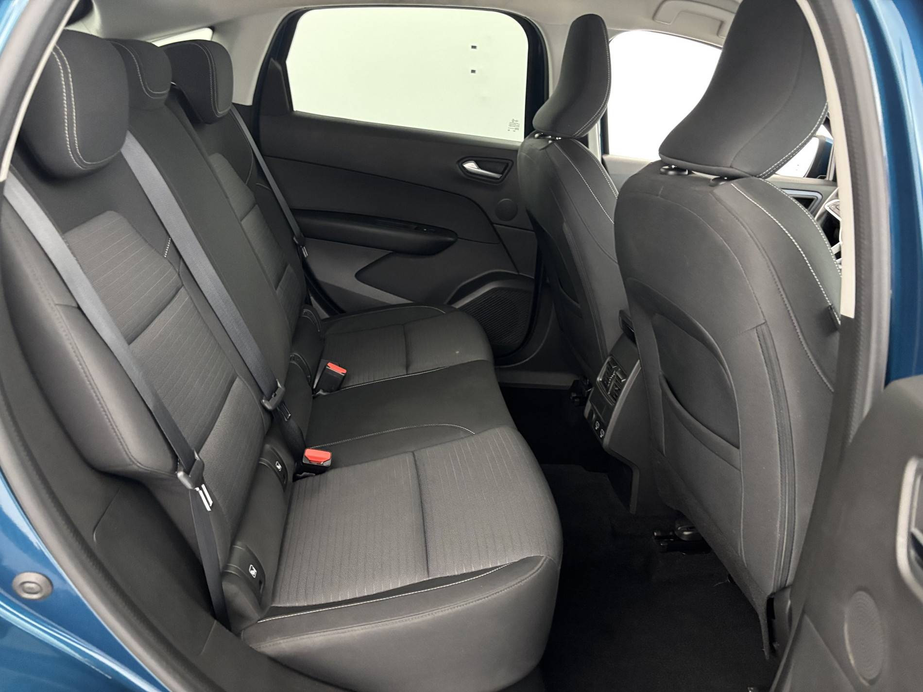 Vente en ligne Renault Arkana  mild hybrid 140 EDC FAP - 22 au prix de 18 290 €