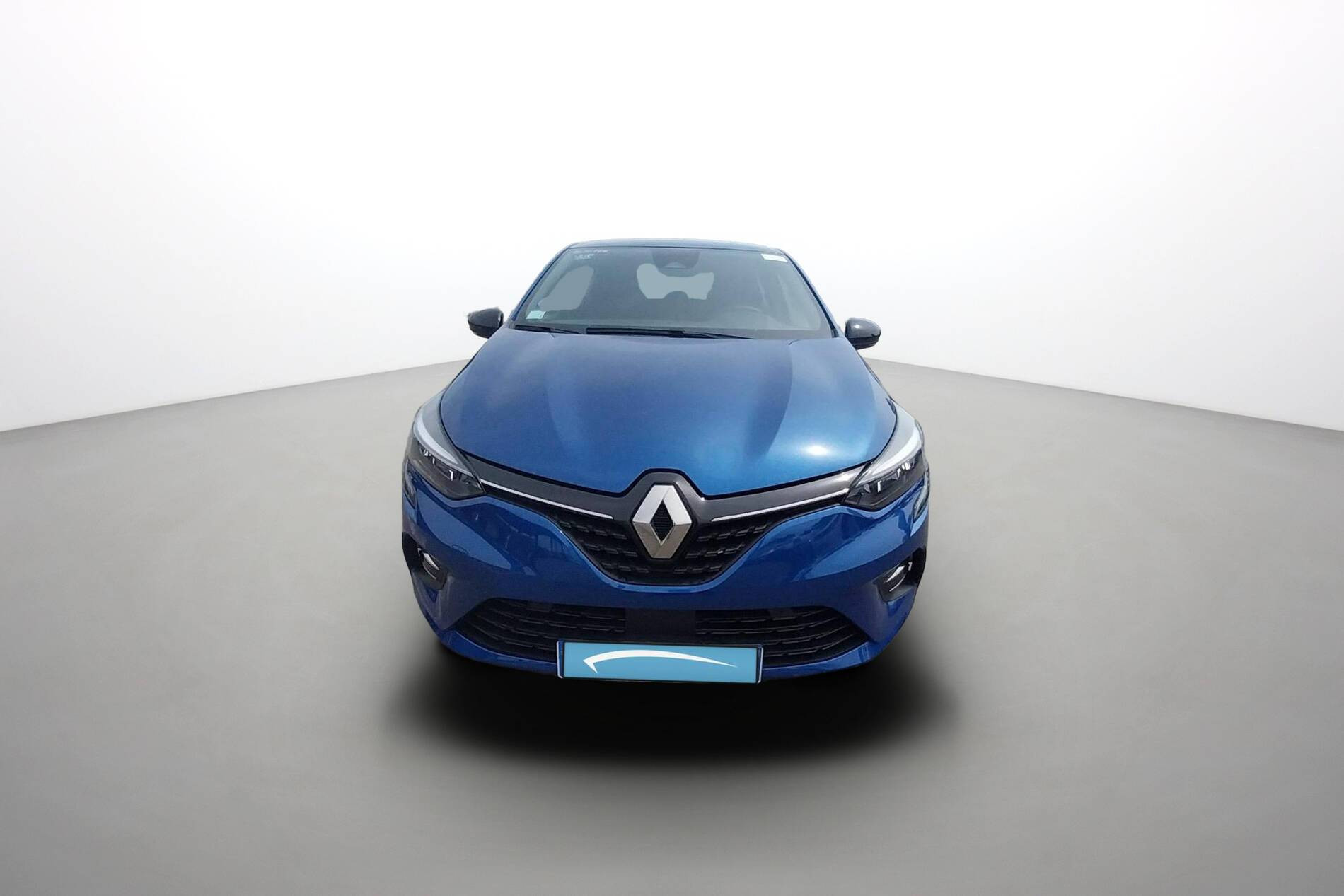 Vente en ligne Renault Clio 5 Clio E-Tech 140 - 21N au prix de 15 490 €
