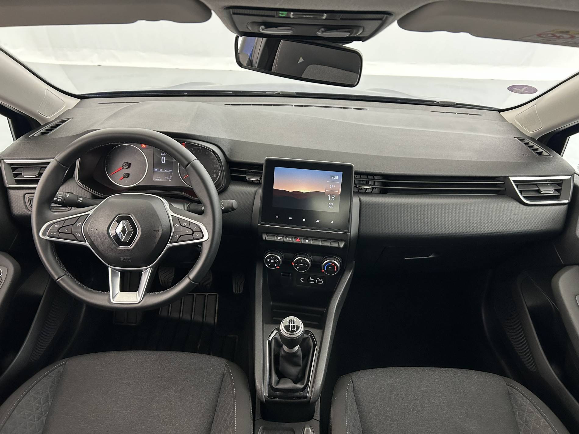 Vente en ligne Renault Clio 5 Clio TCe 90 au prix de 13 990 €