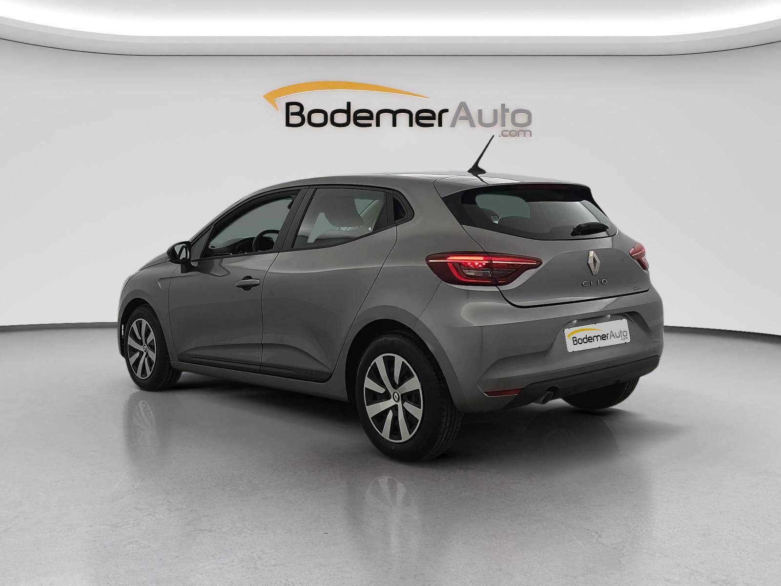 Vente en ligne Renault Clio 5 Clio TCe 90 au prix de 14 490 €