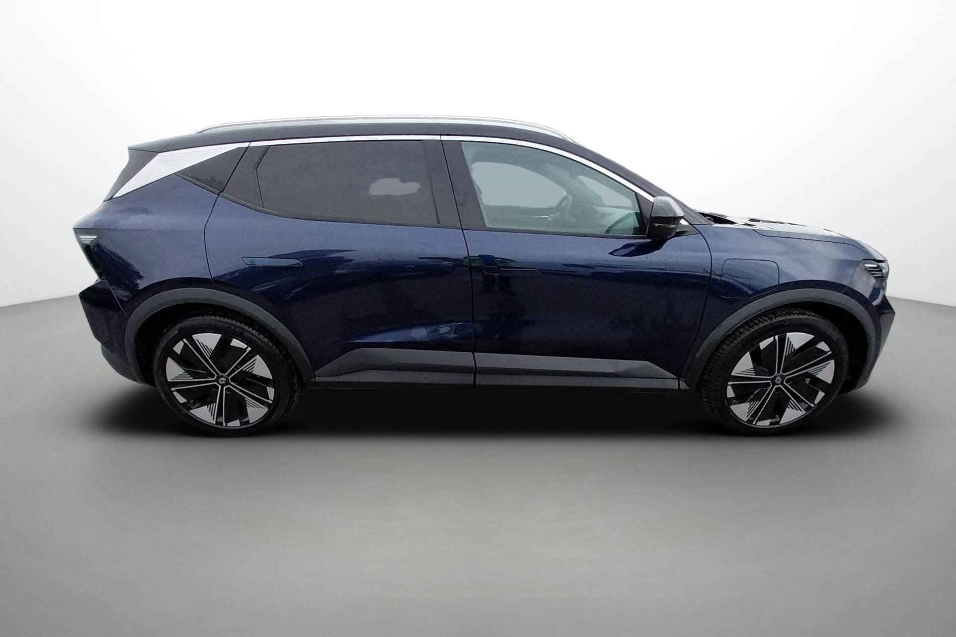 Vente en ligne Renault Scenic E-Tech Scenic E-Tech électrique 220 ch grande autonomie au prix de 37 191 €
