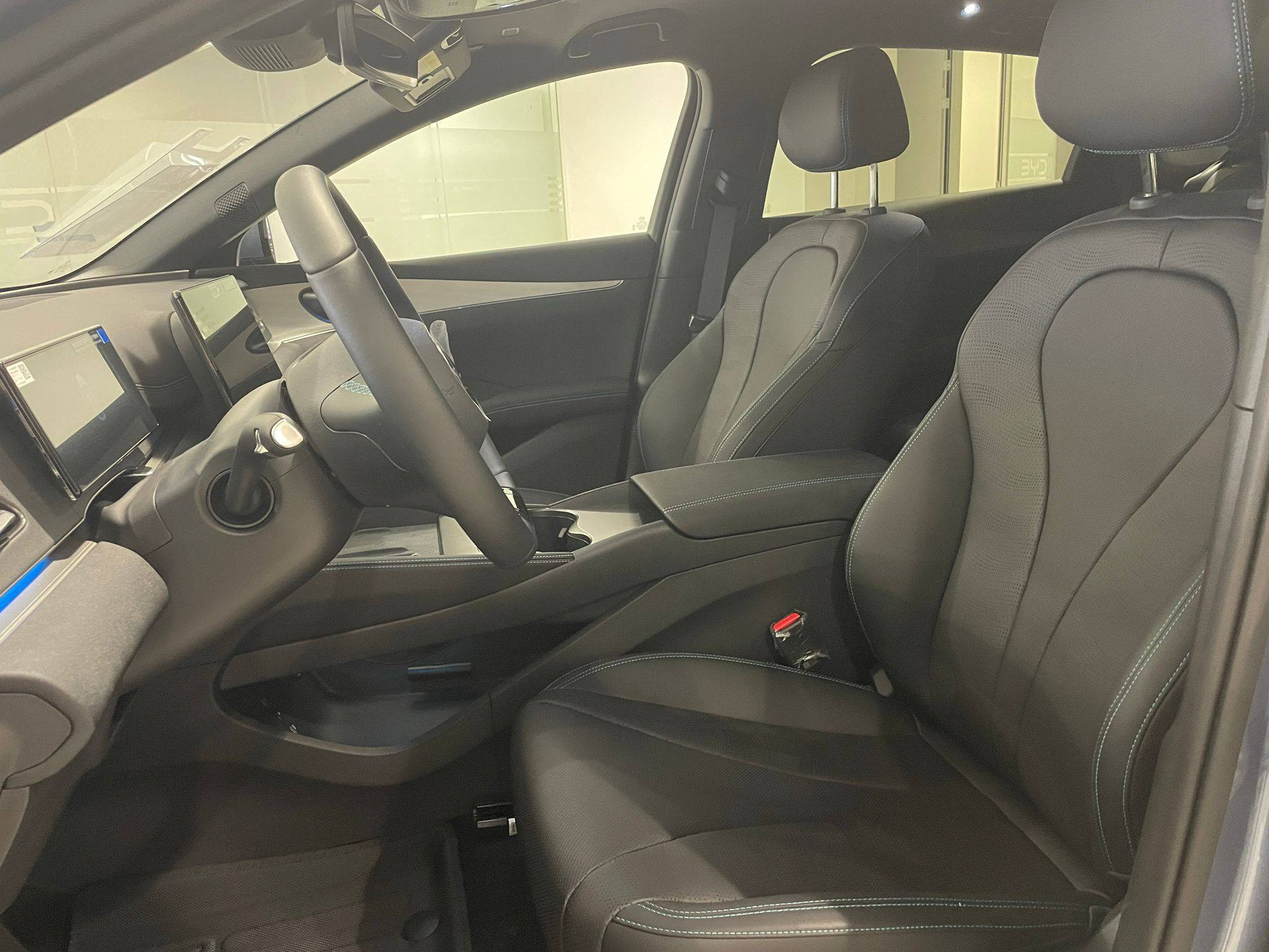 Vente en ligne Byd Seal 6 DM-i  1.5l DM-i 156 kW PHEV au prix de 35 990 €