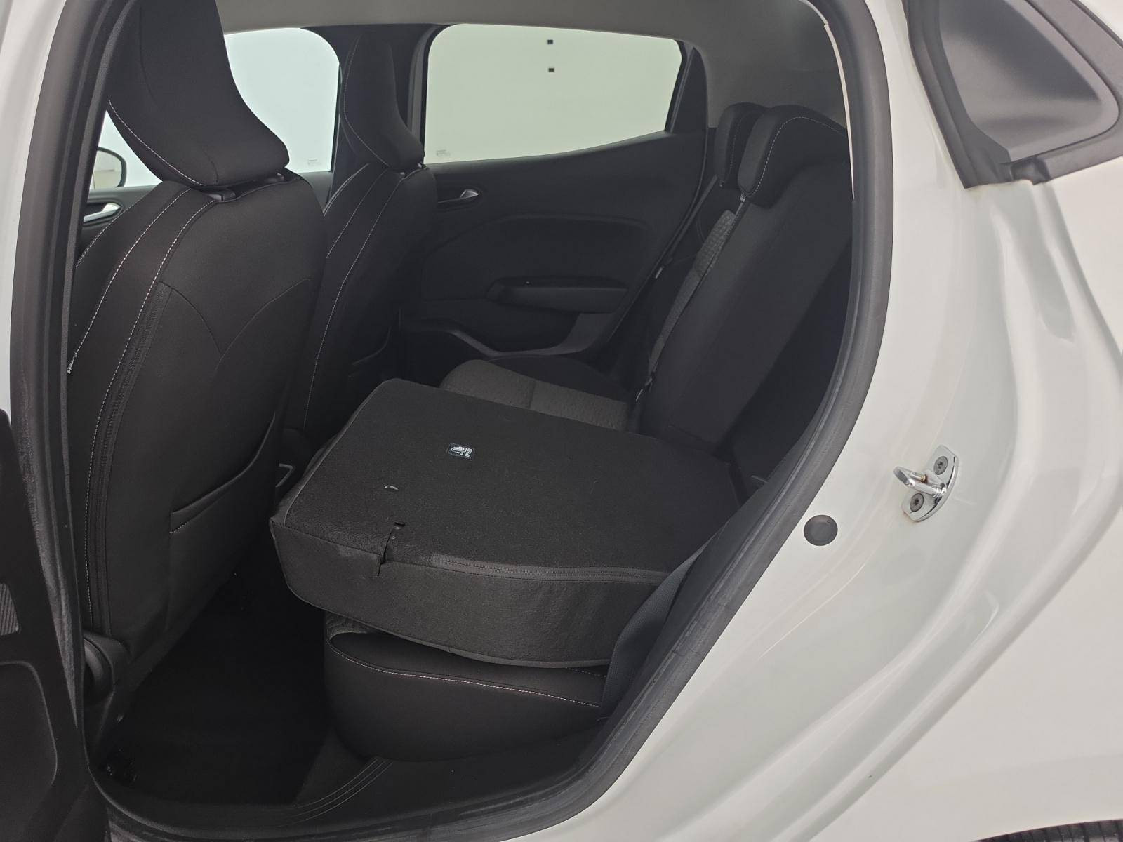 Vente en ligne Renault Clio 5 Clio SCe 65 au prix de 12 790 €