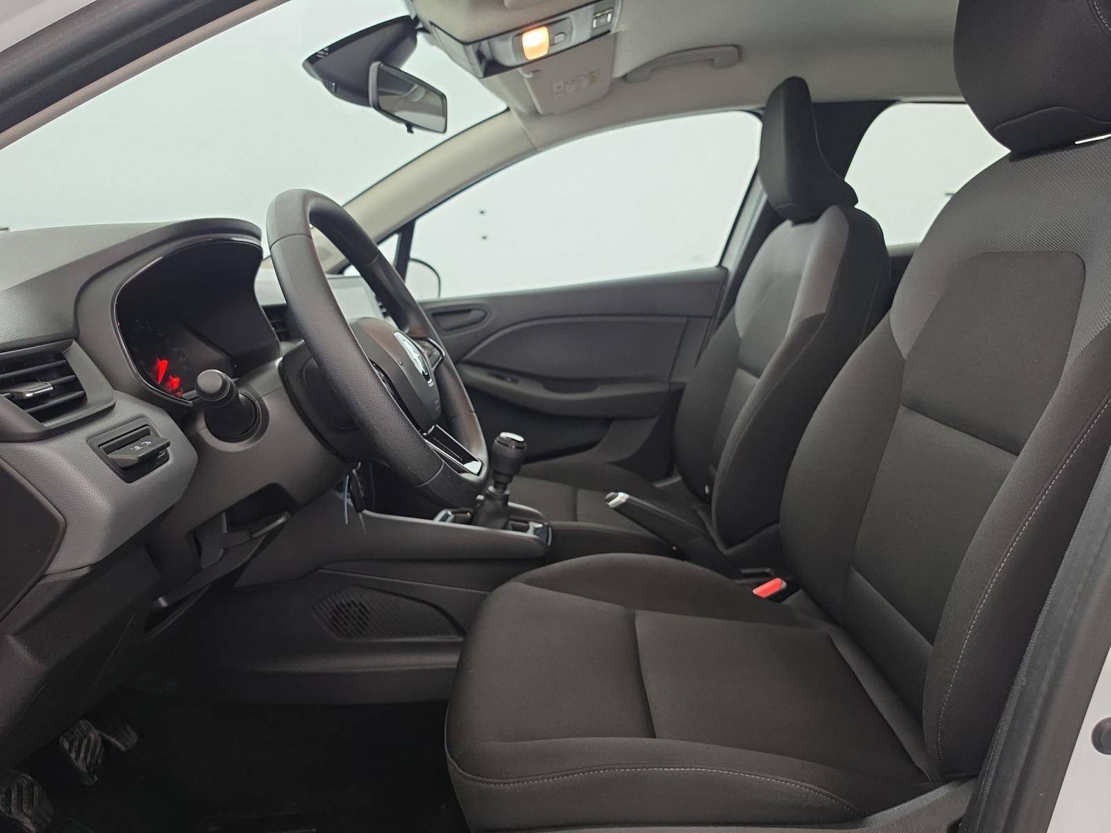 Vente en ligne Renault Clio 5 CLIO SOCIETE BLUE DCI 100 - 21N au prix de 11 990 €