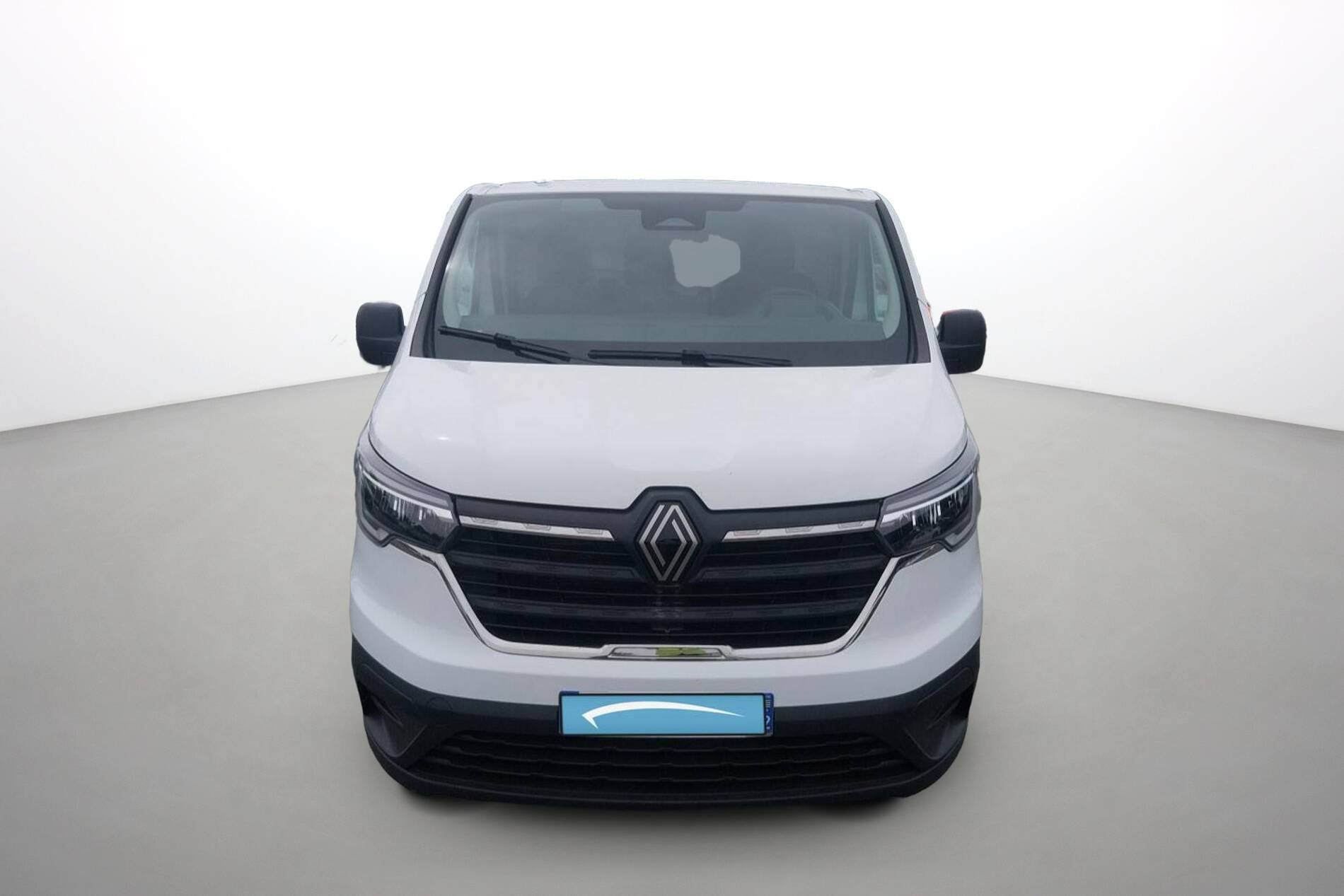 Vente en ligne Renault Trafic 3 Fourgon TRAFIC FG BLUE DCI 130 L1H1 3T GSR2 au prix de 24 500 €