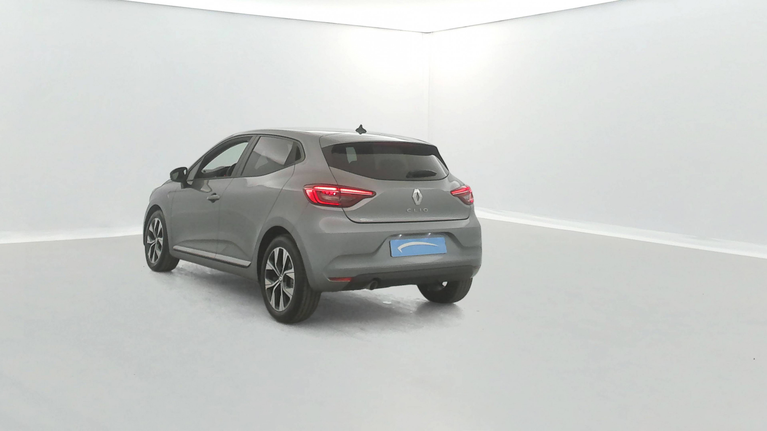 Vente en ligne Renault Clio 5 Clio TCe 90 au prix de 15 490 €