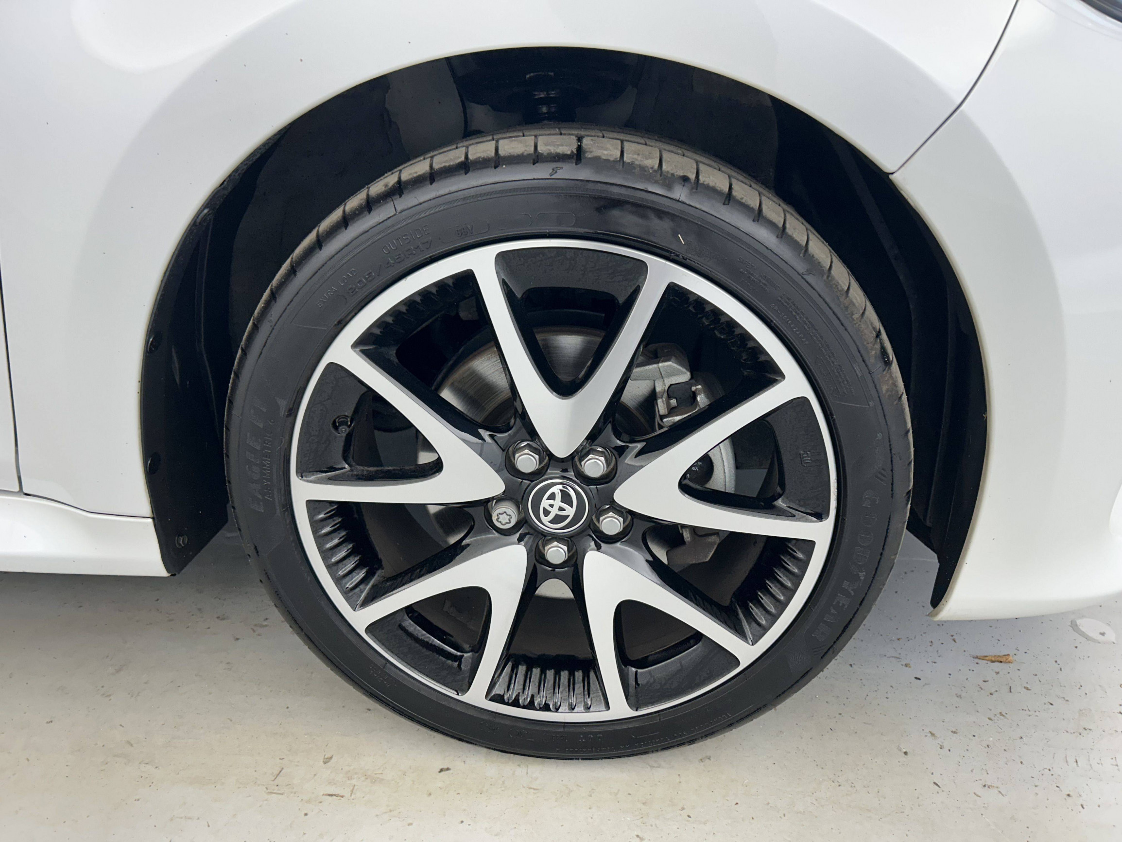 Vente en ligne Toyota Yaris Yaris Hybride 116h au prix de 18 500 €