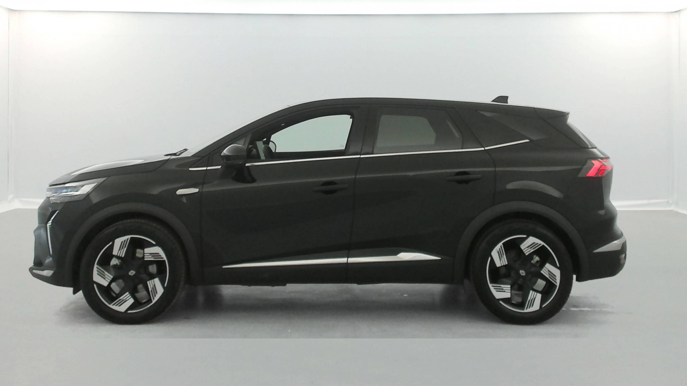 Vente en ligne Renault Symbioz  E-Tech full hybrid 145 au prix de 26 490 €