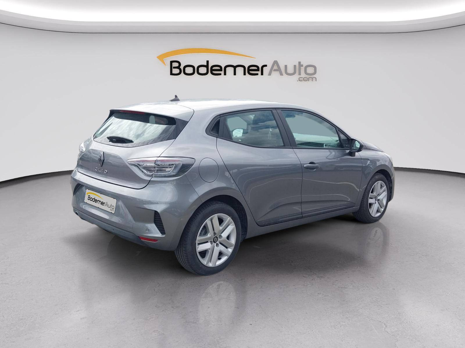 Vente en ligne Renault Clio 5 Clio Blue dCi 100 ch GSR2 au prix de 16 690 €
