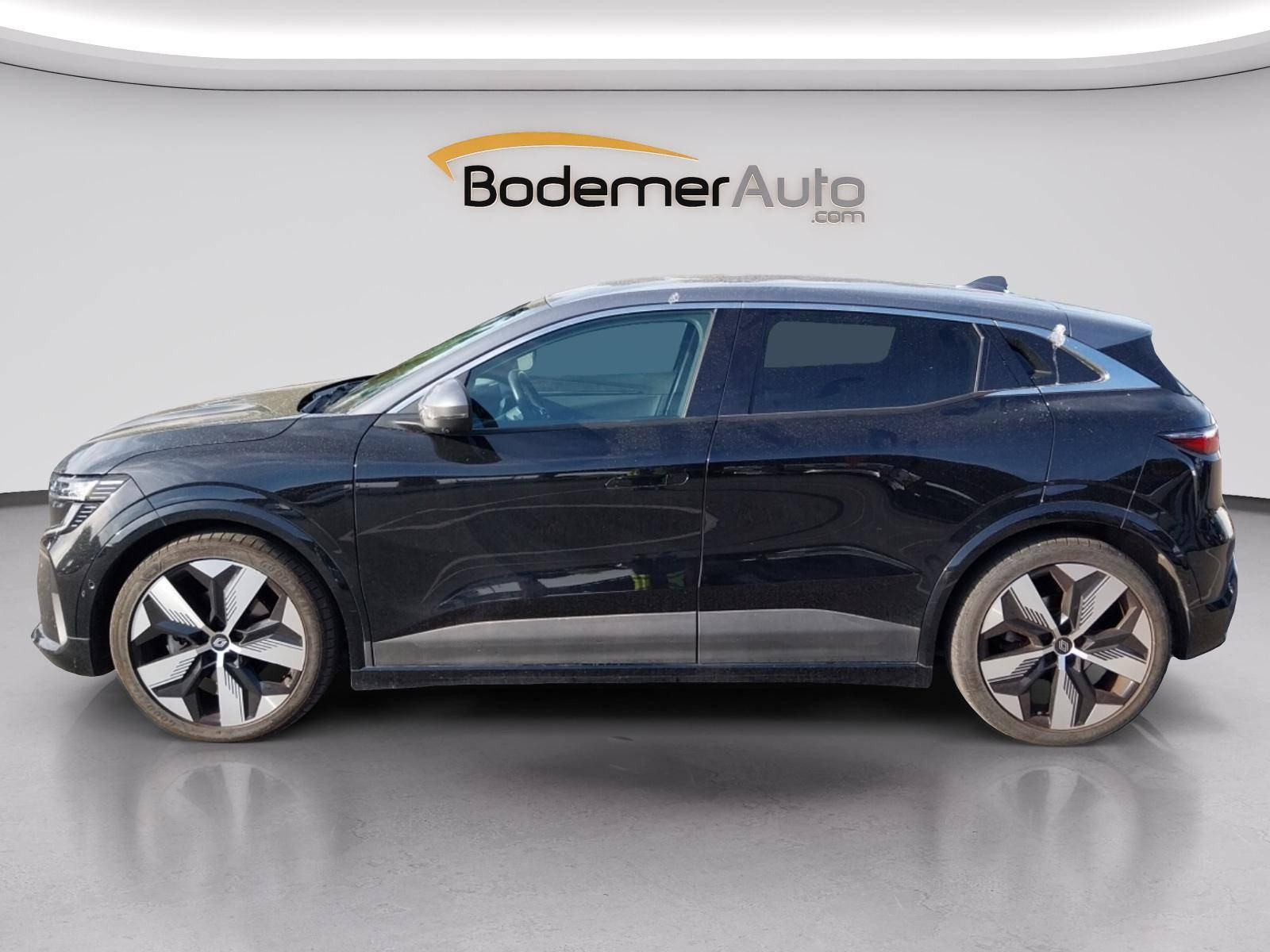 Vente en ligne Renault Megane E-Tech  EV60 220 ch super charge au prix de 25 990 €