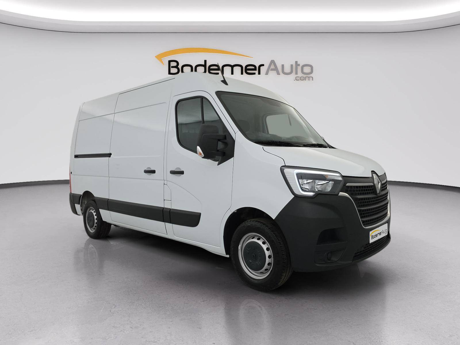 Vente en ligne Renault Master Fourgon MASTER FGN TRAC F3500 L2H2 BLUE DCI 135 au prix de 23 900 €