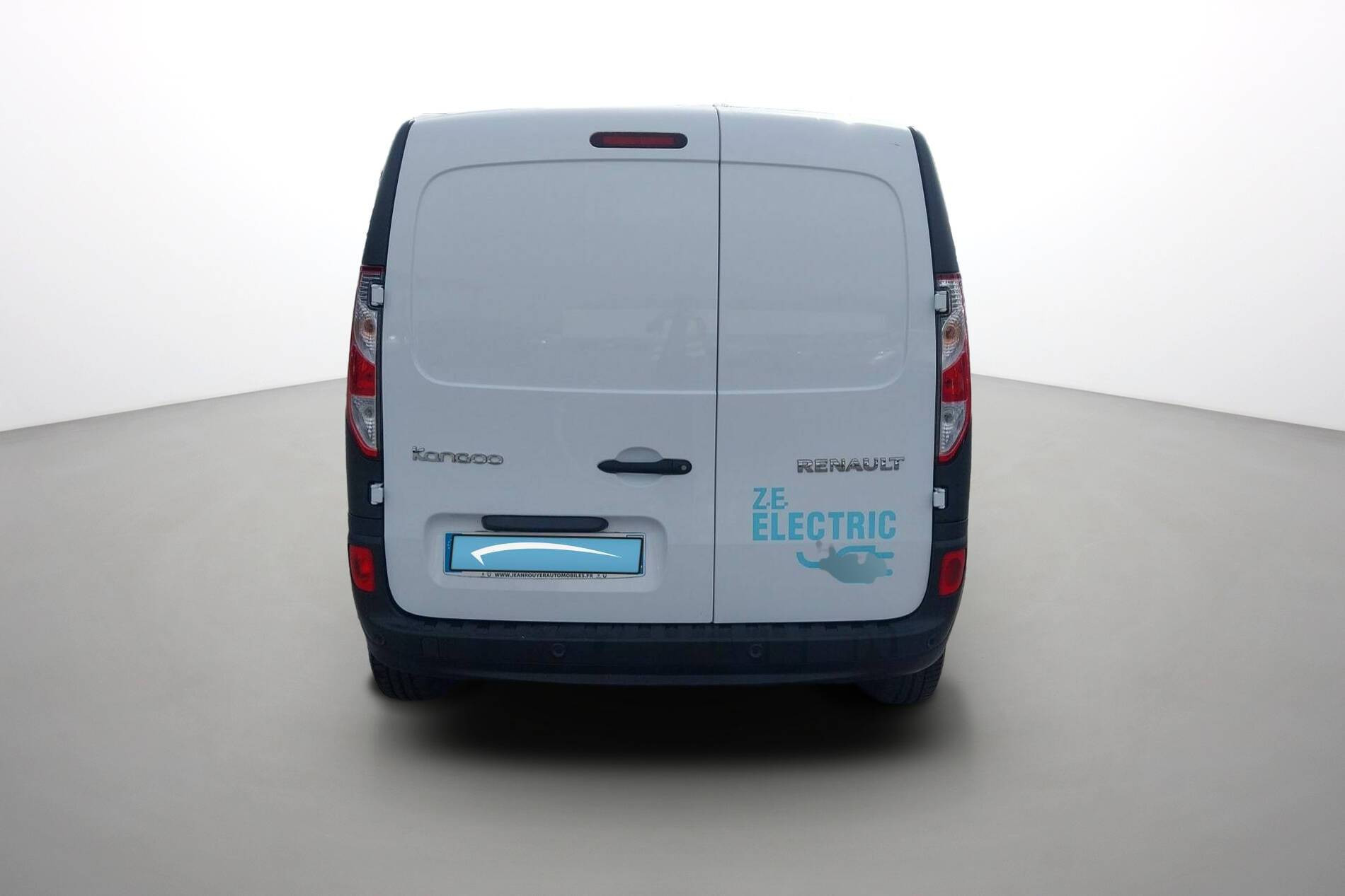 Vente en ligne Renault Kangoo Electrique KANGOO Z.E. ACHAT INTEGRAL au prix de 13 990 €