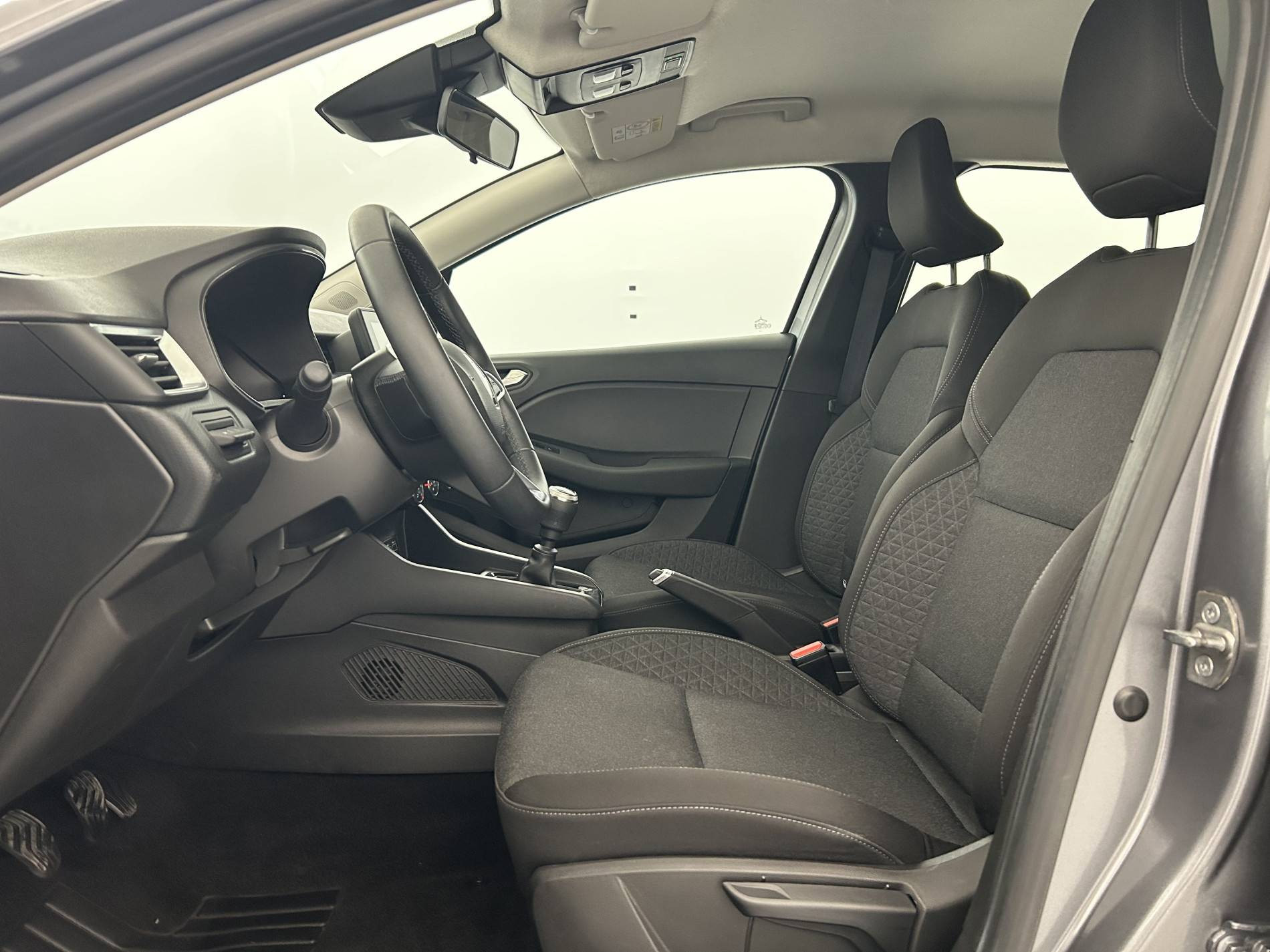 Vente en ligne Renault Clio 5 Clio TCe 90 au prix de 14 490 €