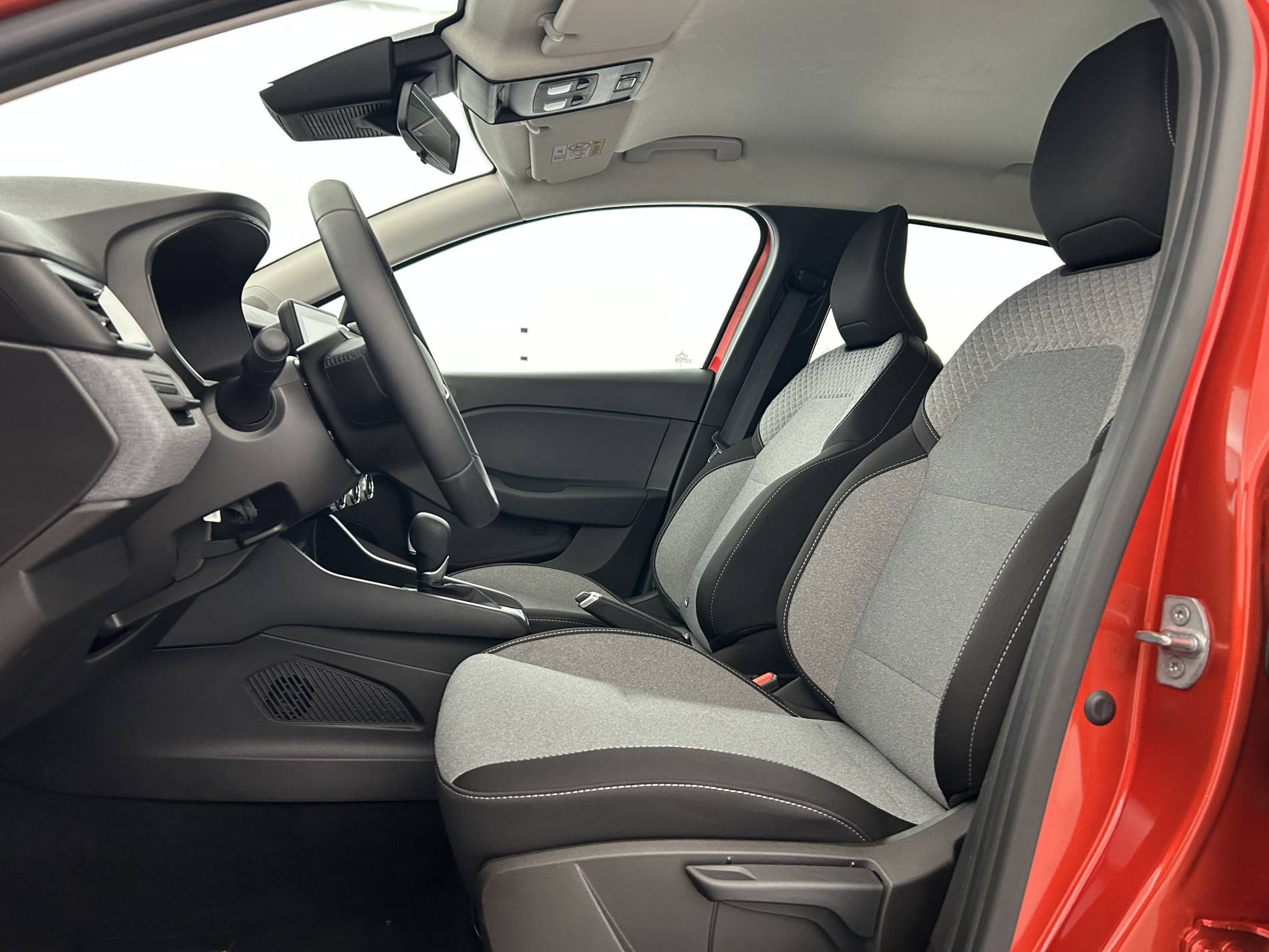 Vente en ligne Renault Clio 5 Clio E-Tech full hybrid 145 ch GSR2 au prix de 19 990 €