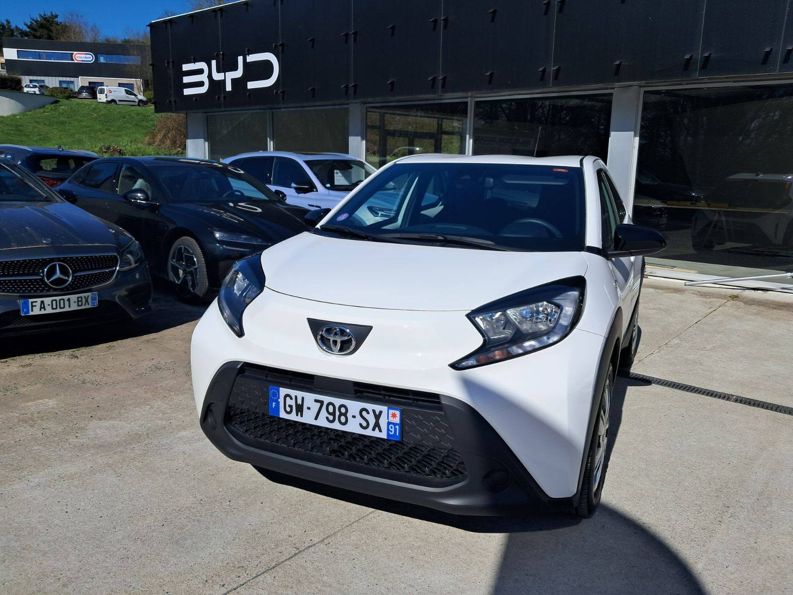 Vente en ligne Toyota Aygo X  1.0 VVT-i 72 au prix de 15 900 €