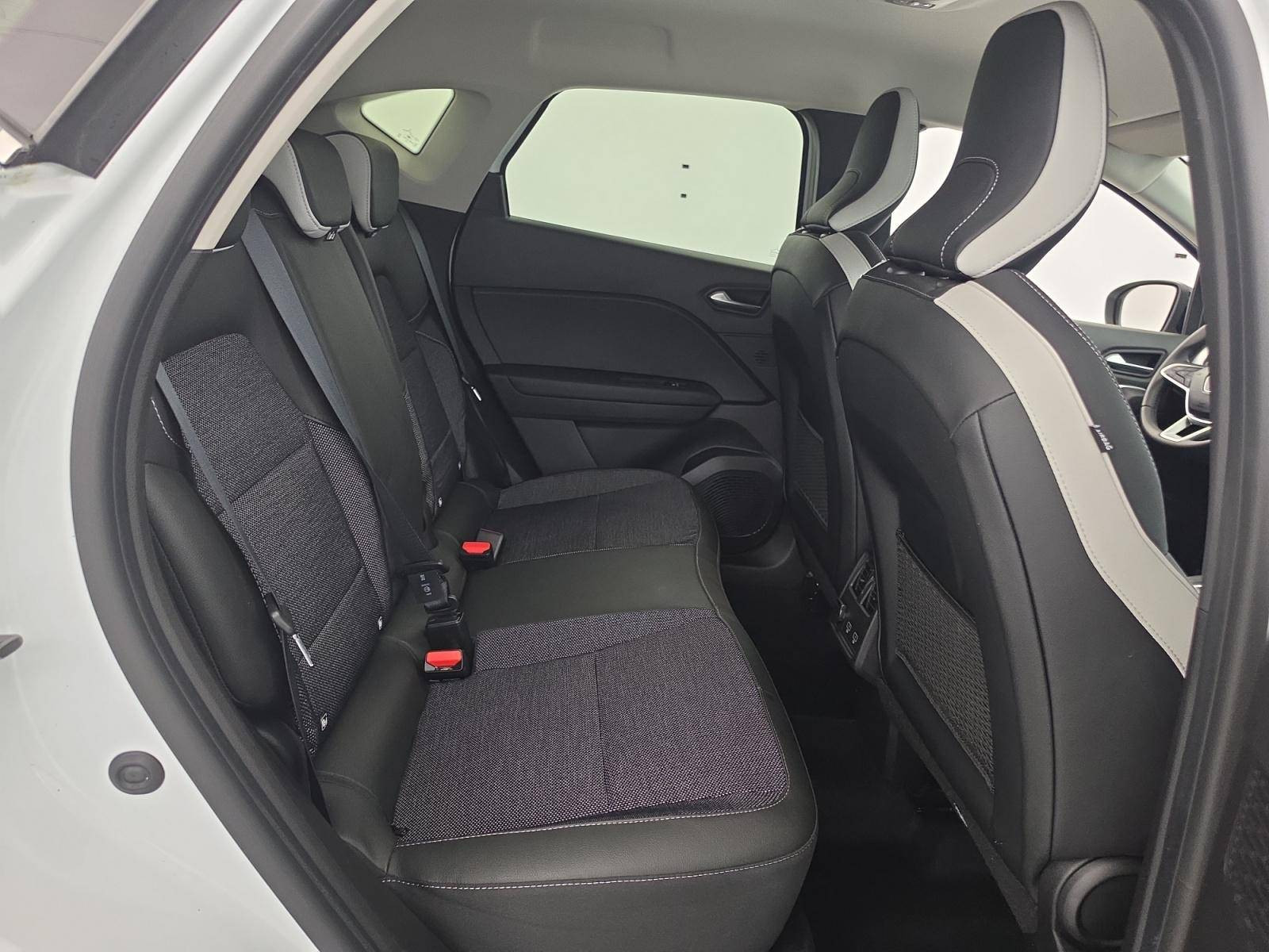 Vente en ligne Renault Captur  E-Tech full hybrid 145 au prix de 21 490 €