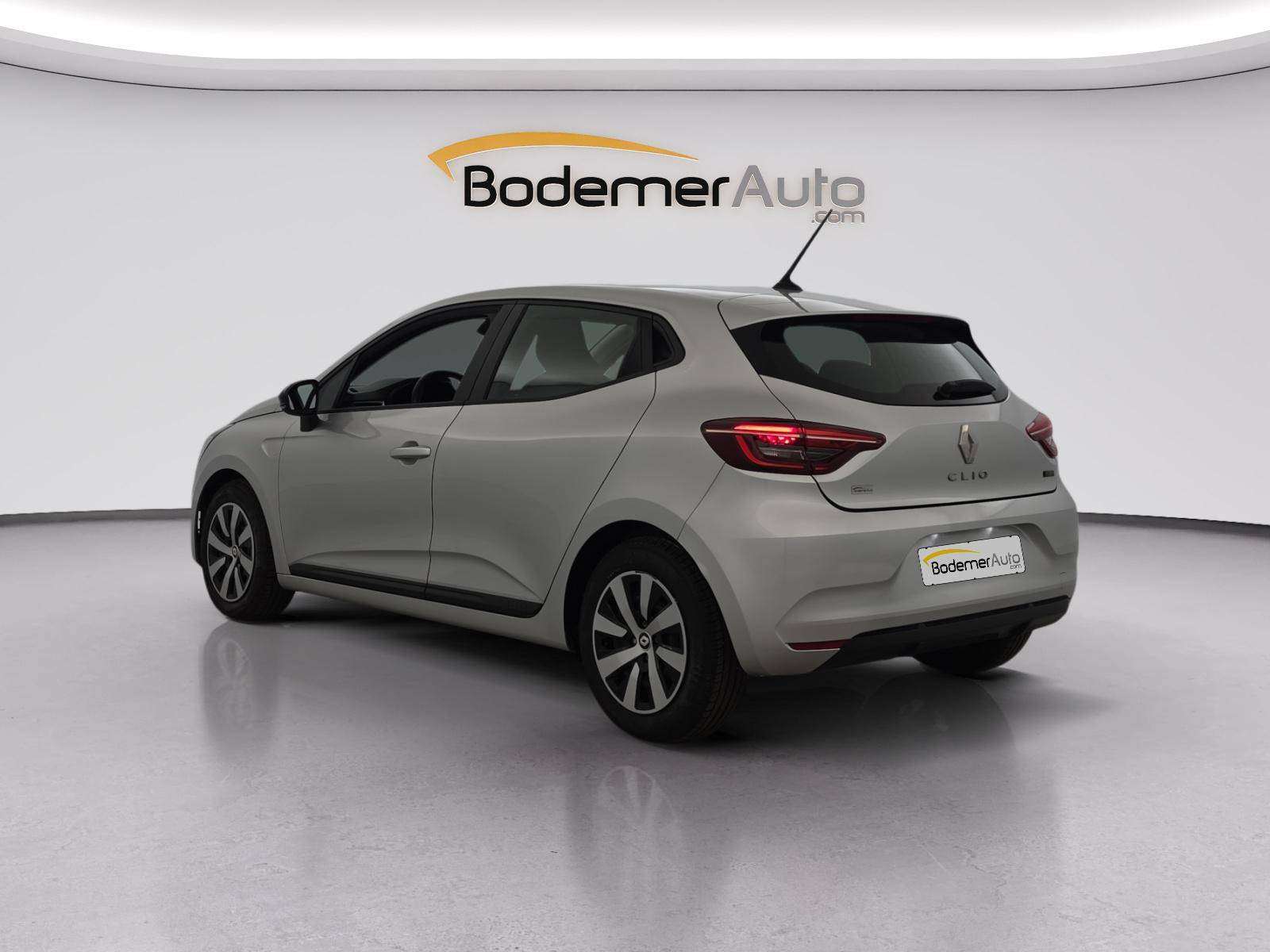 Vente en ligne Renault Clio 5 Clio E-Tech full hybrid 145 au prix de 16 590 €