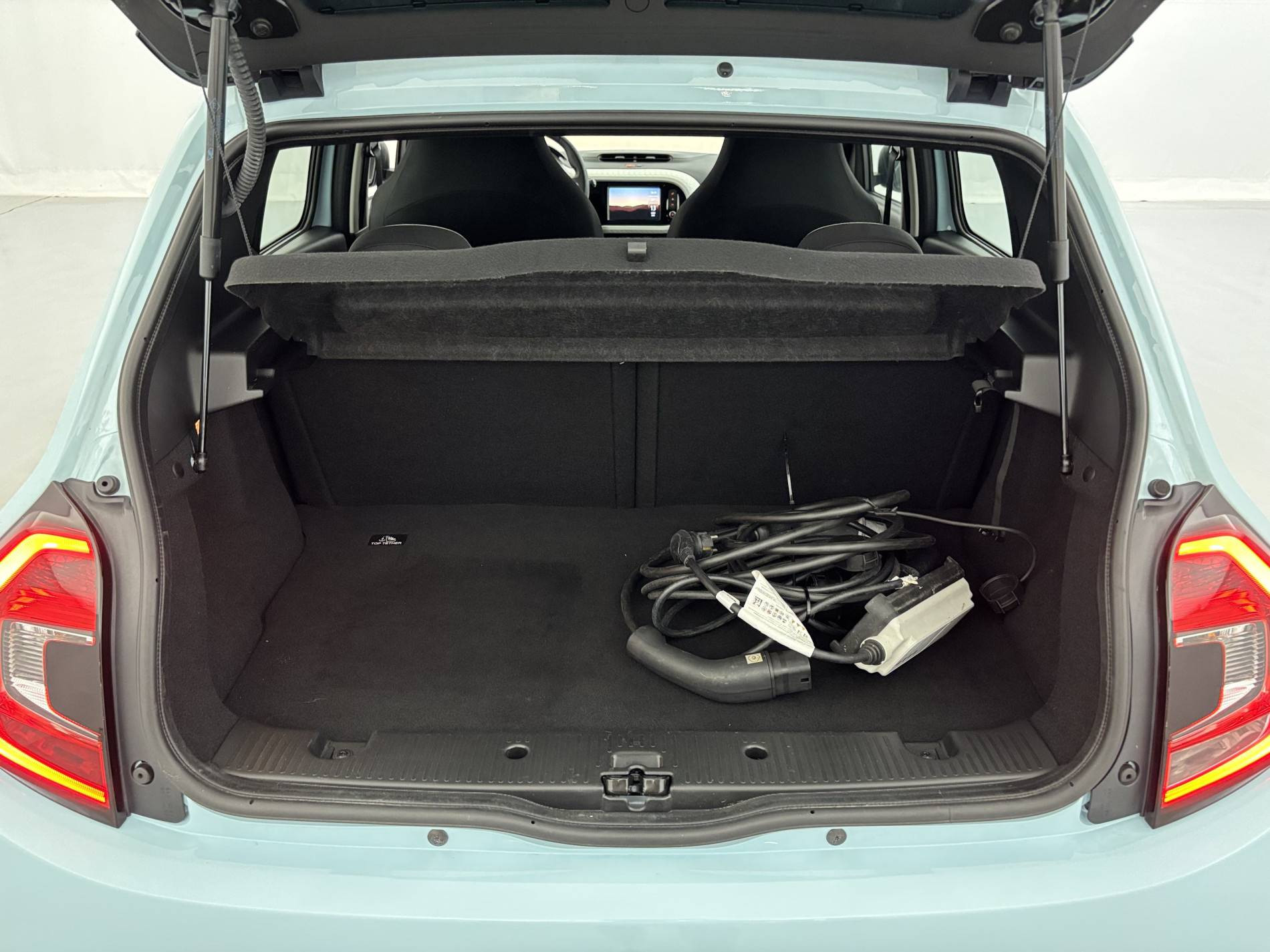Vente en ligne Renault Twingo Electrique Twingo III E-Tech au prix de 12 990 €