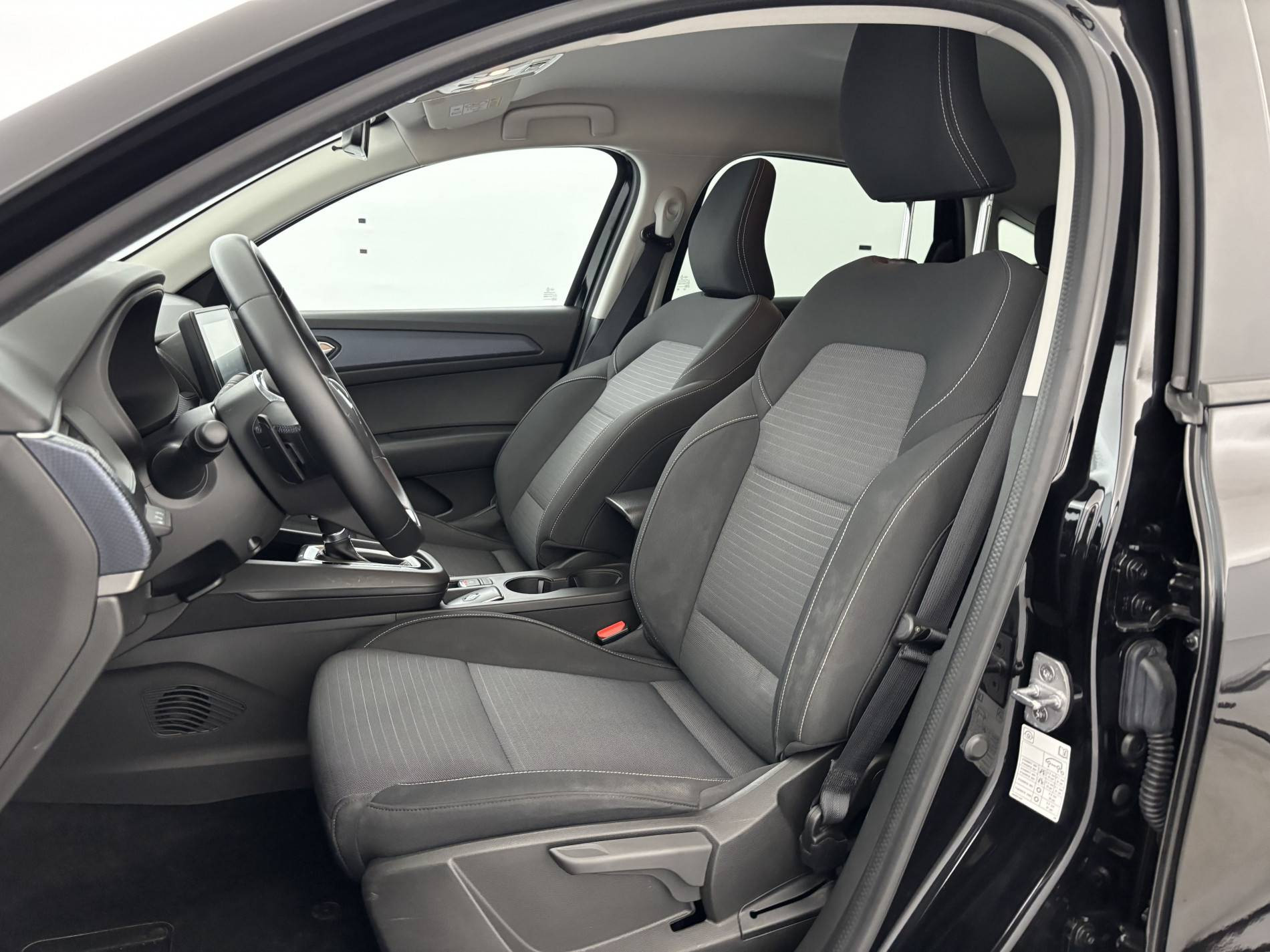 Vente en ligne Renault Arkana  mild hybrid 140 EDC FAP - 22 au prix de 18 390 €