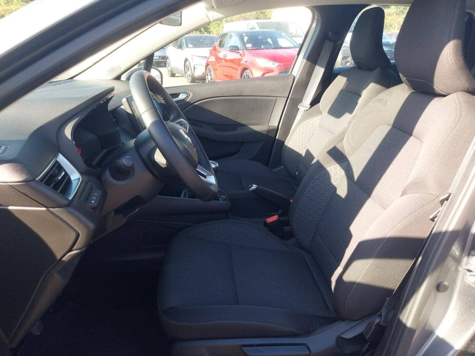 Vente en ligne Renault Clio 5 Clio TCe 90 au prix de 13 490 €