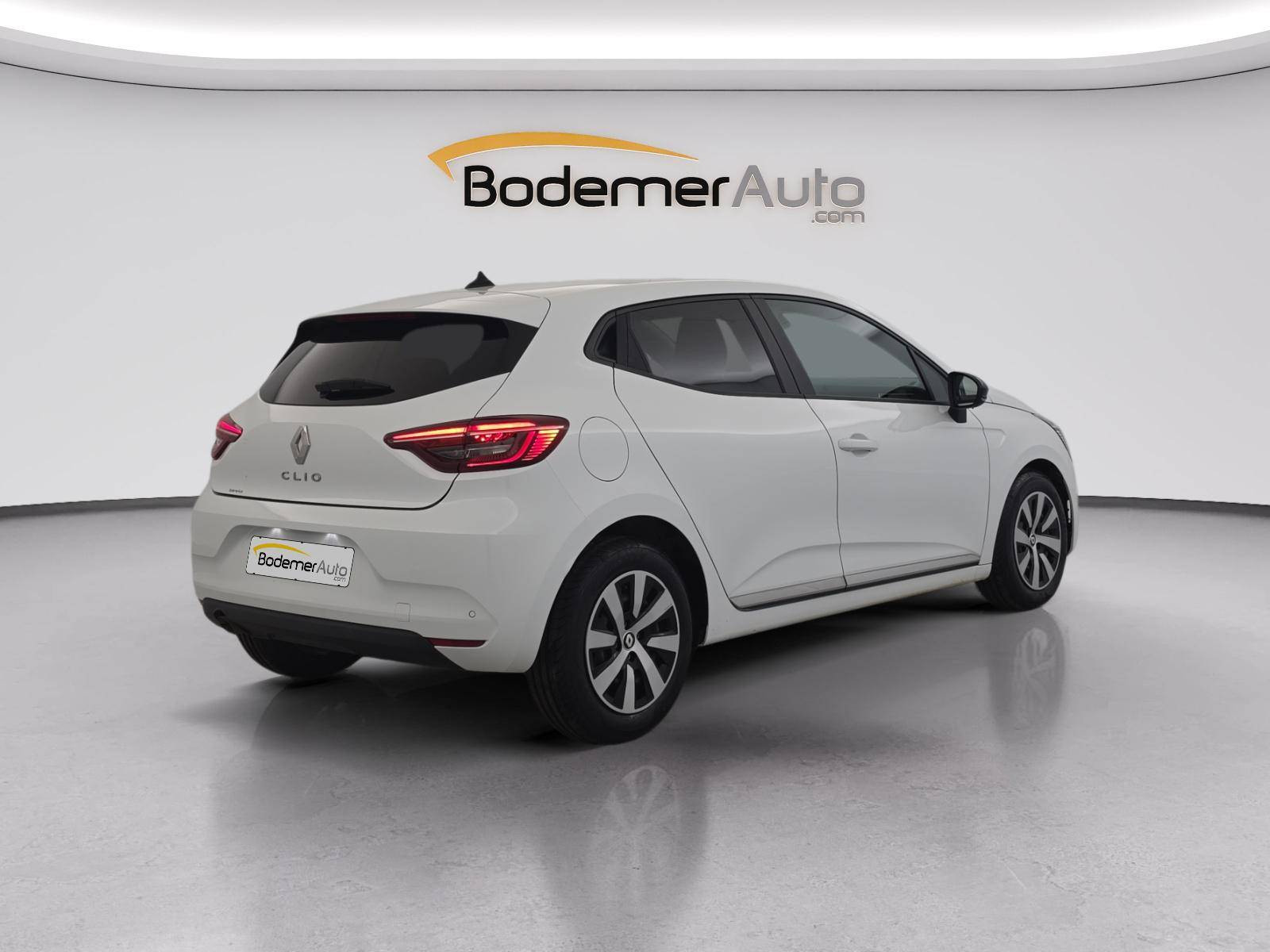 Vente en ligne Renault Clio 5 Clio TCe 90 au prix de 13 950 €