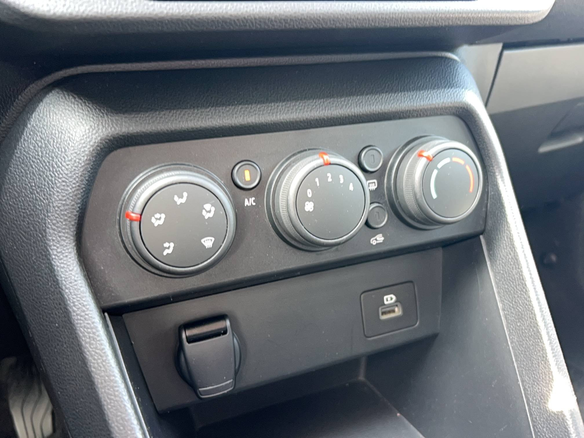Vente en ligne Dacia Jogger  ECO-G 100 5 places au prix de 15 900 €