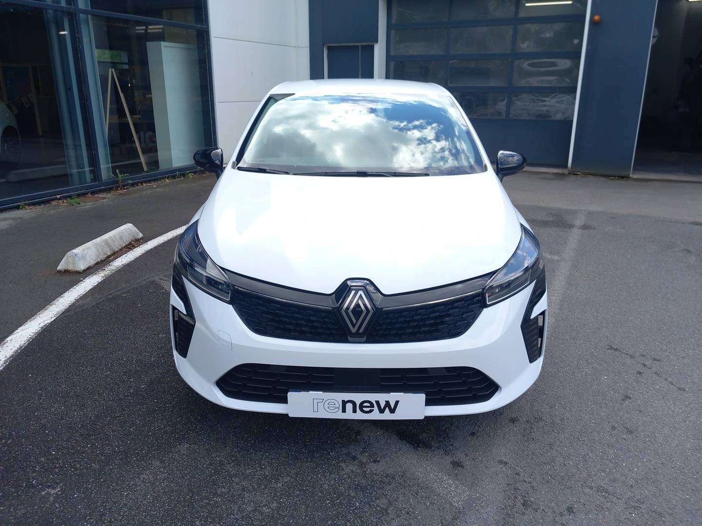 Vente en ligne Renault Clio 5 Clio TCe 100 GPL au prix de 14 990 €