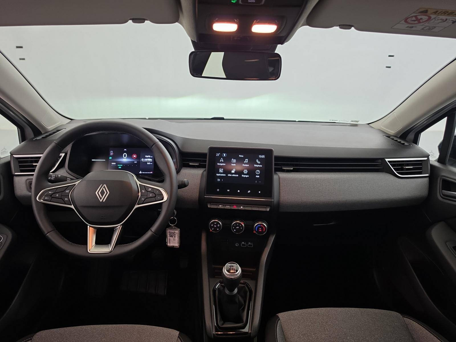 Vente en ligne Renault Clio 5 Clio Blue dCi 100 ch GSR2 au prix de 17 690 €