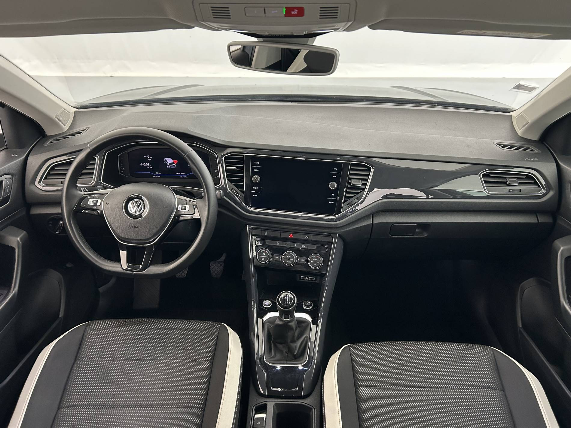 Vente en ligne Volkswagen T-Roc  1.5 TSI 150 EVO Start/Stop BVM6 au prix de 15 990 €