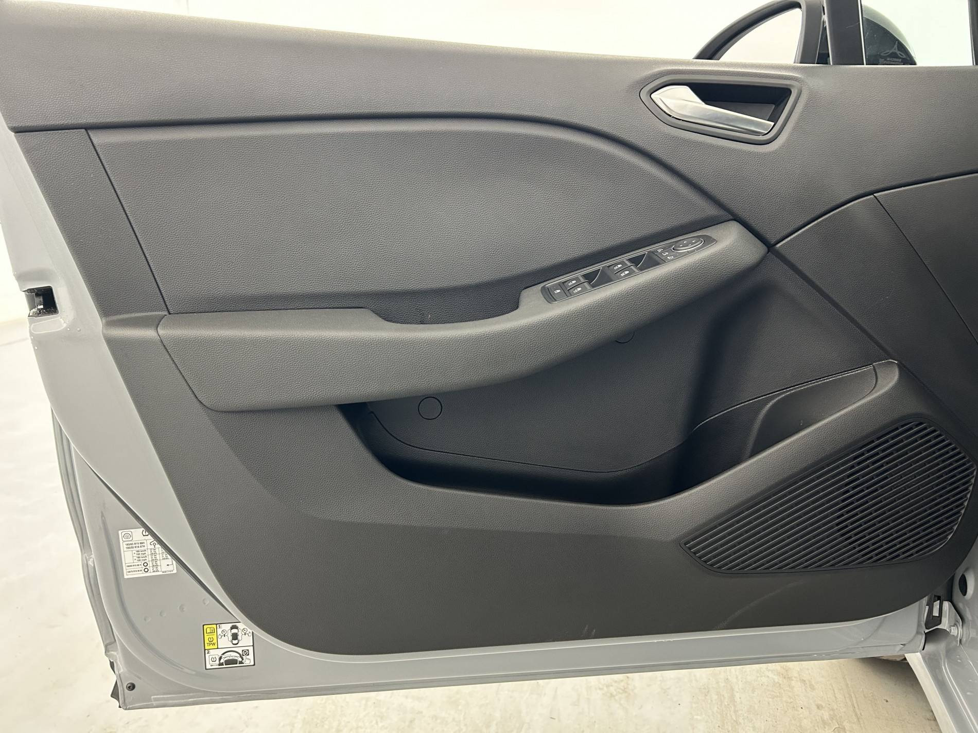 Vente en ligne Renault Clio 5 Clio TCe 90 au prix de 16 490 €