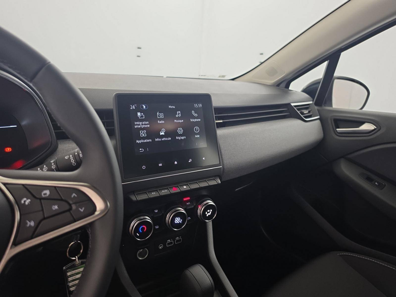 Vente en ligne Renault Clio 5 Clio E-Tech full hybrid 145 ch GSR2 au prix de 19 590 €