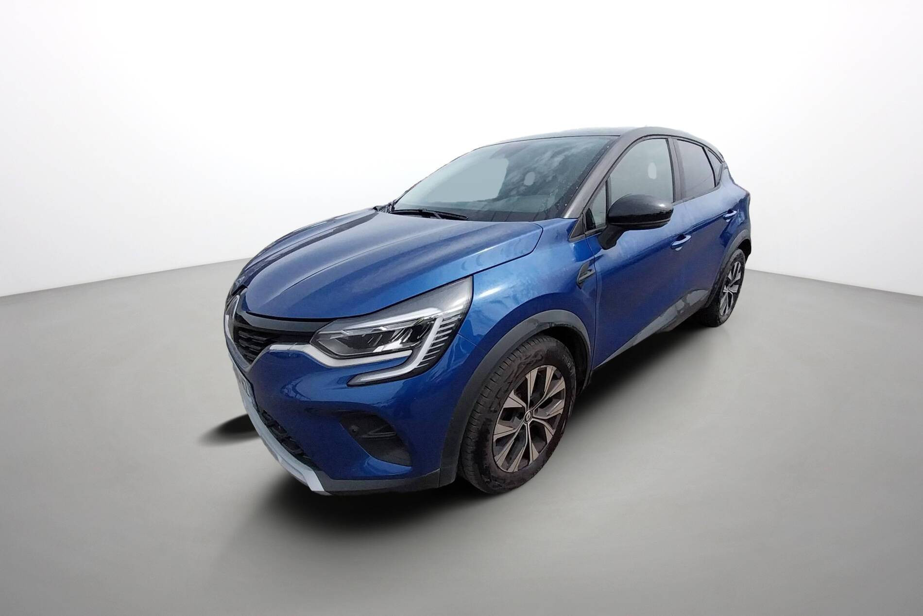Renault Captur  TCe 90 occasion de 2023 en vente à Concarneau