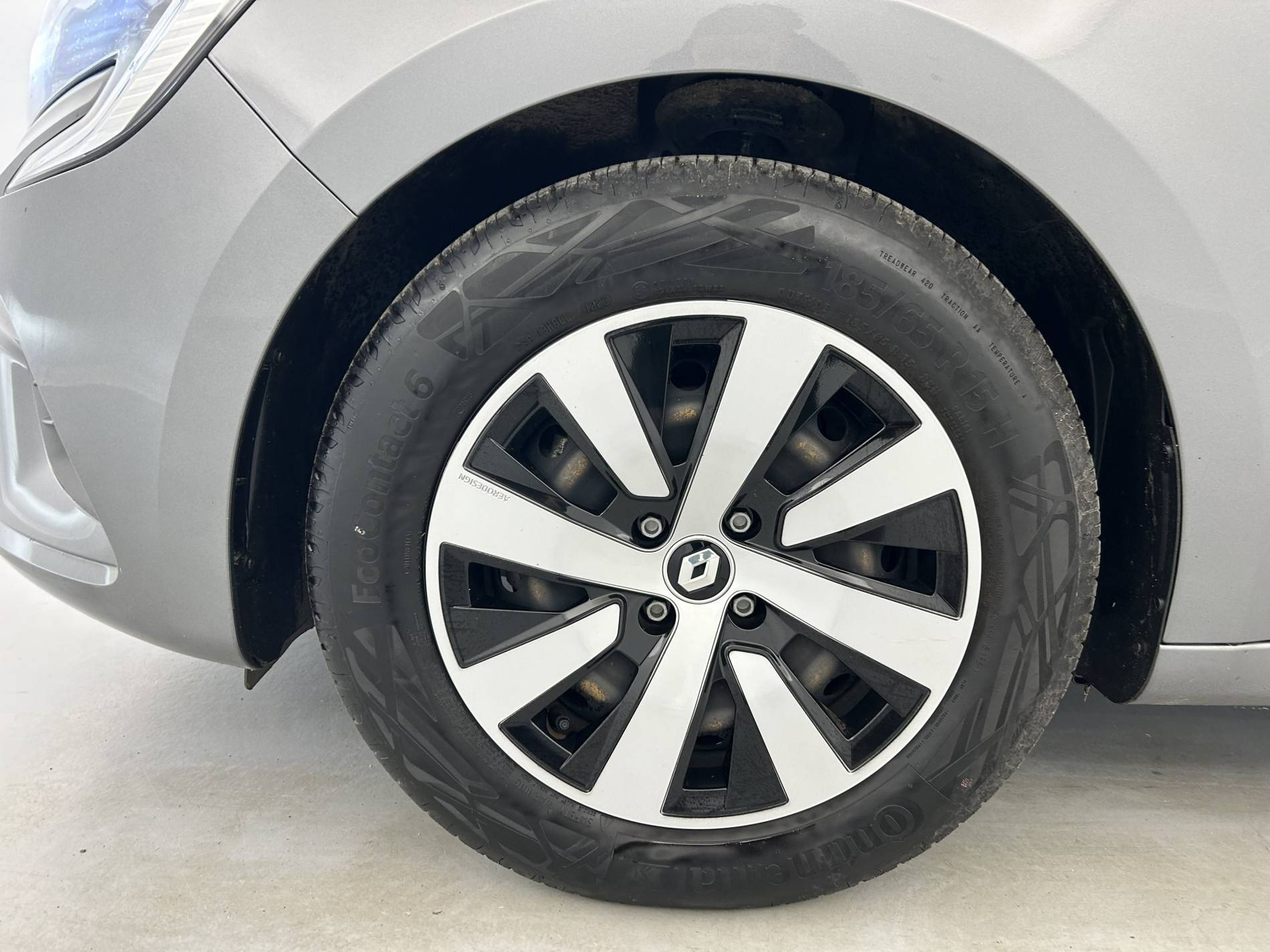 Vente en ligne Renault Clio 5 Clio TCe 90 au prix de 14 500 €