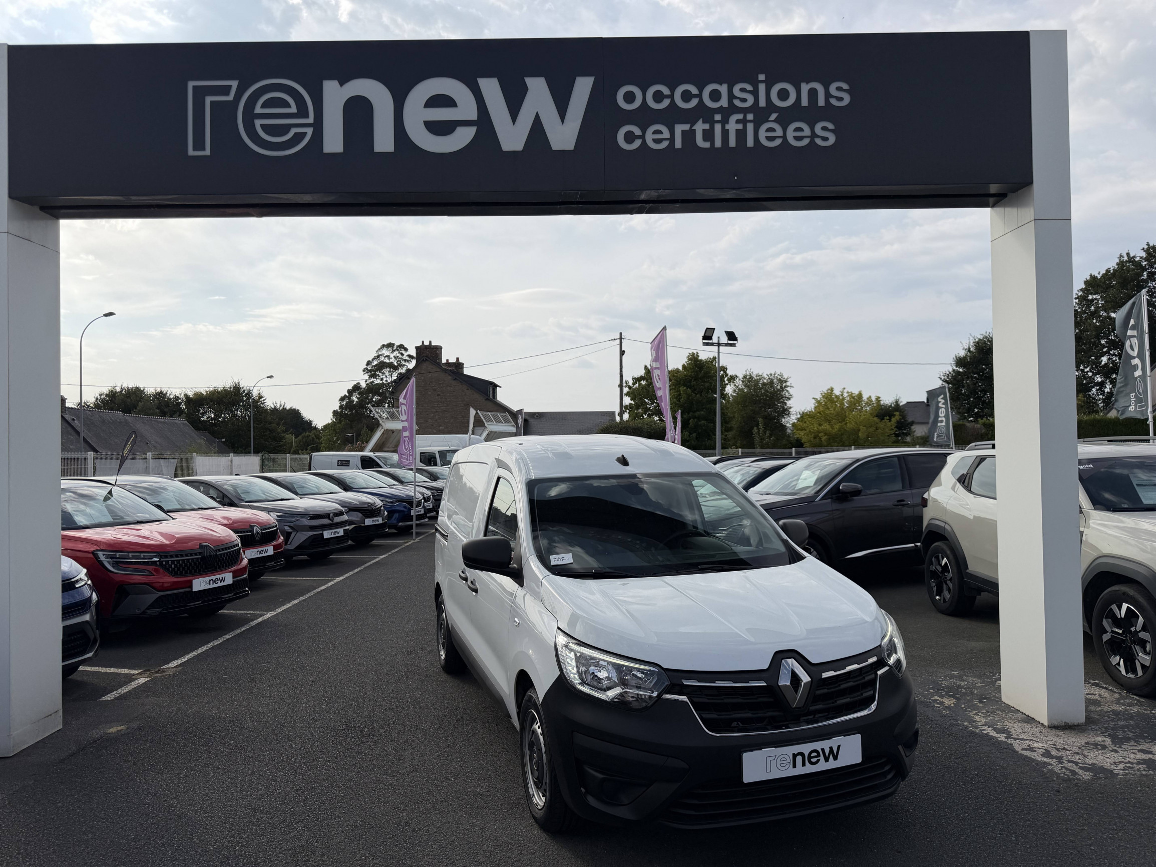 Renault Express Van  BLUE DCI 95 - 22 occasion de 2024 en vente à Lannion